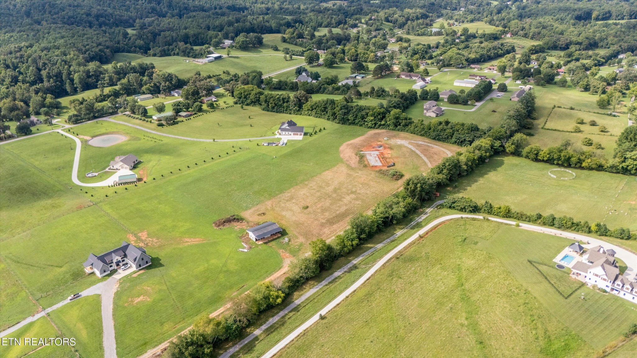 806 Whites Mill Rd