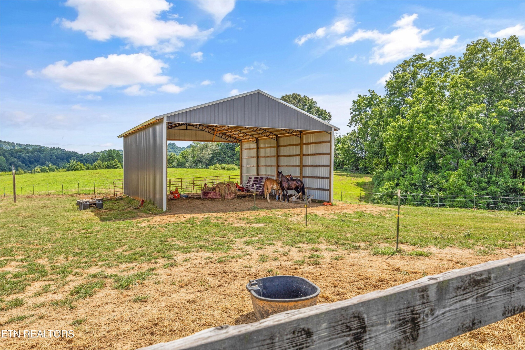 1109 Sands Rd
