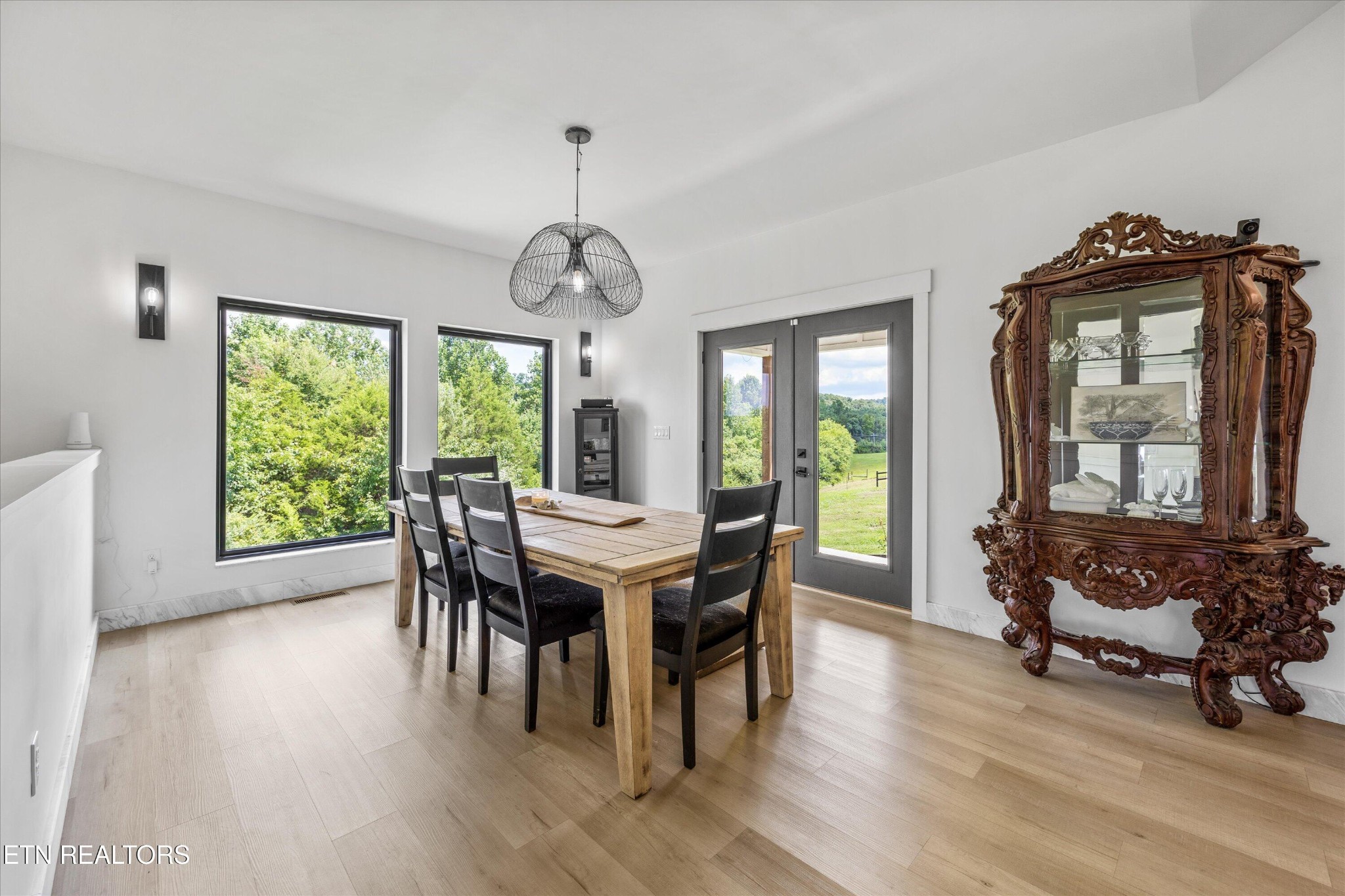 1109 Sands Rd