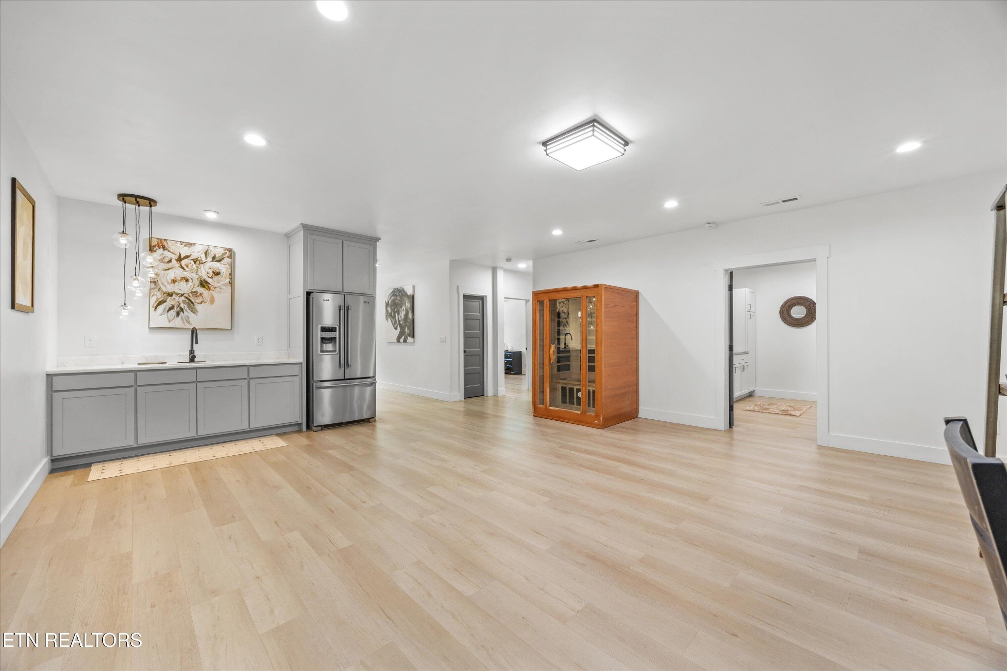 1109 Sands Rd