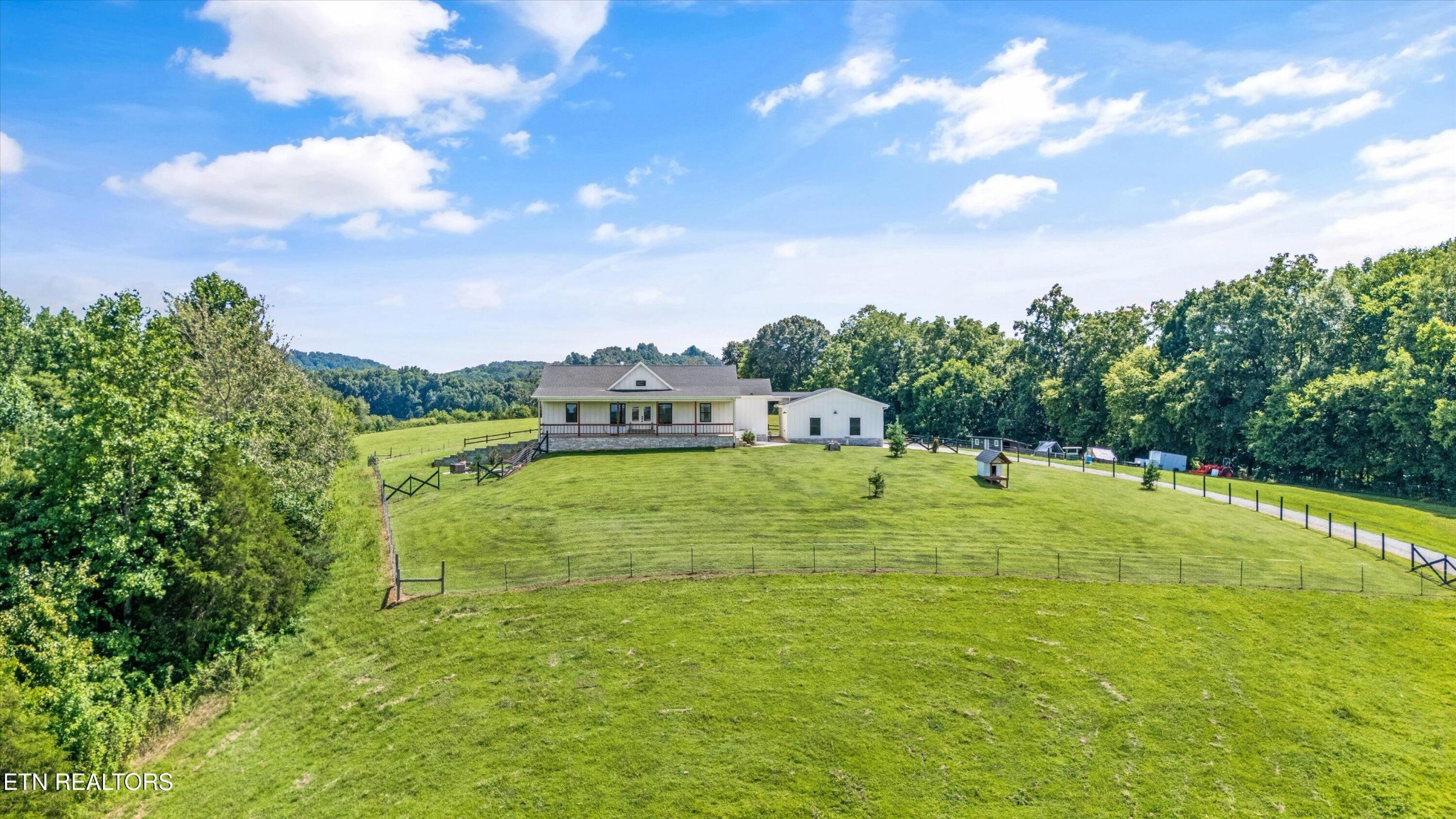 1109 Sands Rd