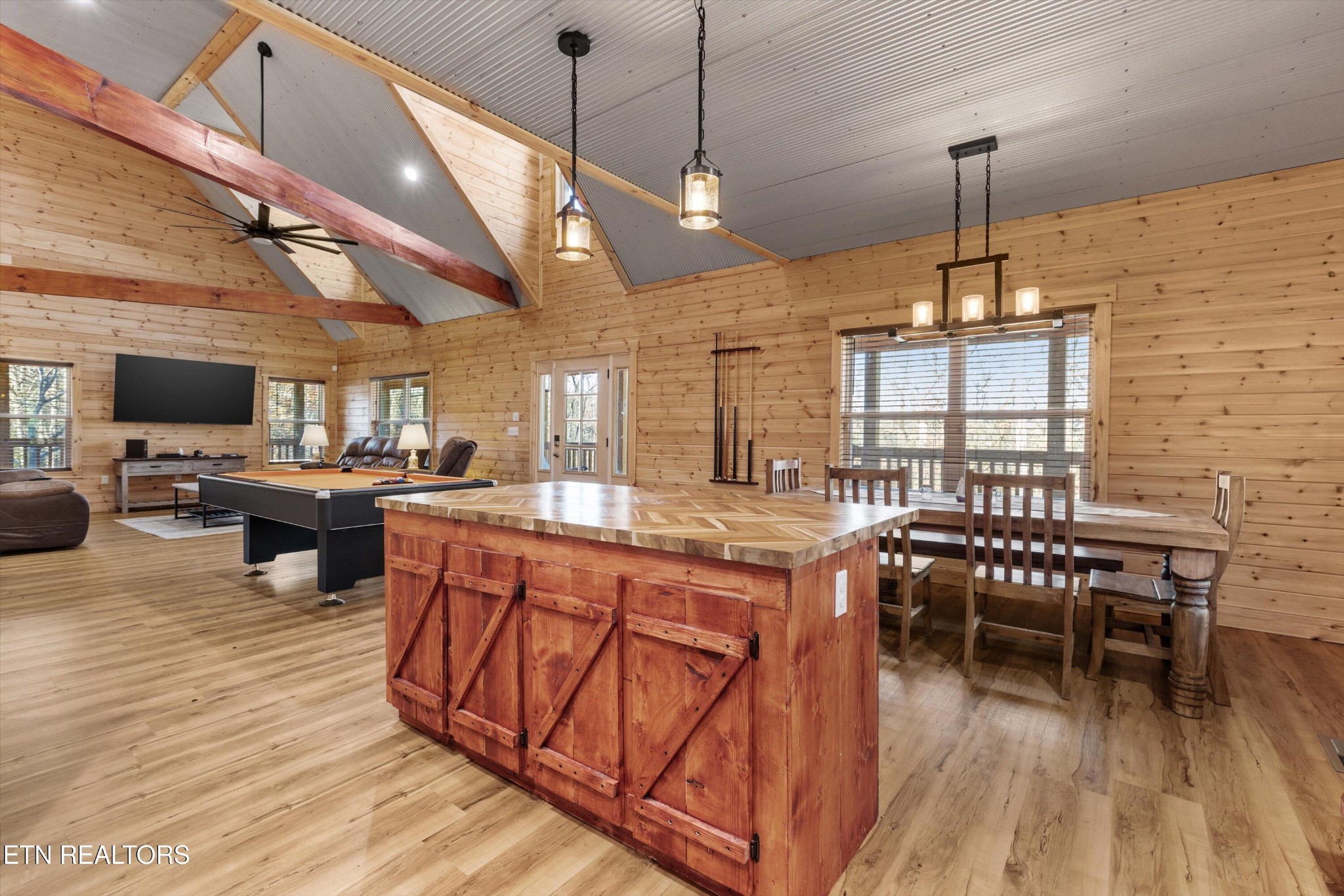 1109 Dry Valley Rd