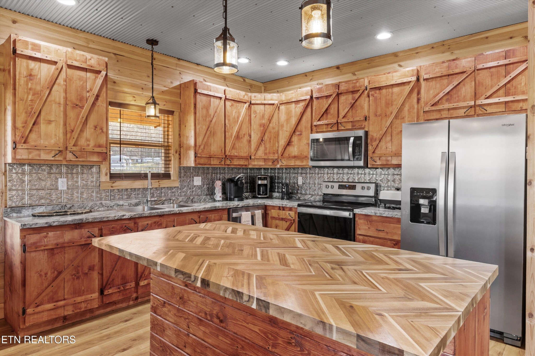 1109 Dry Valley Rd
