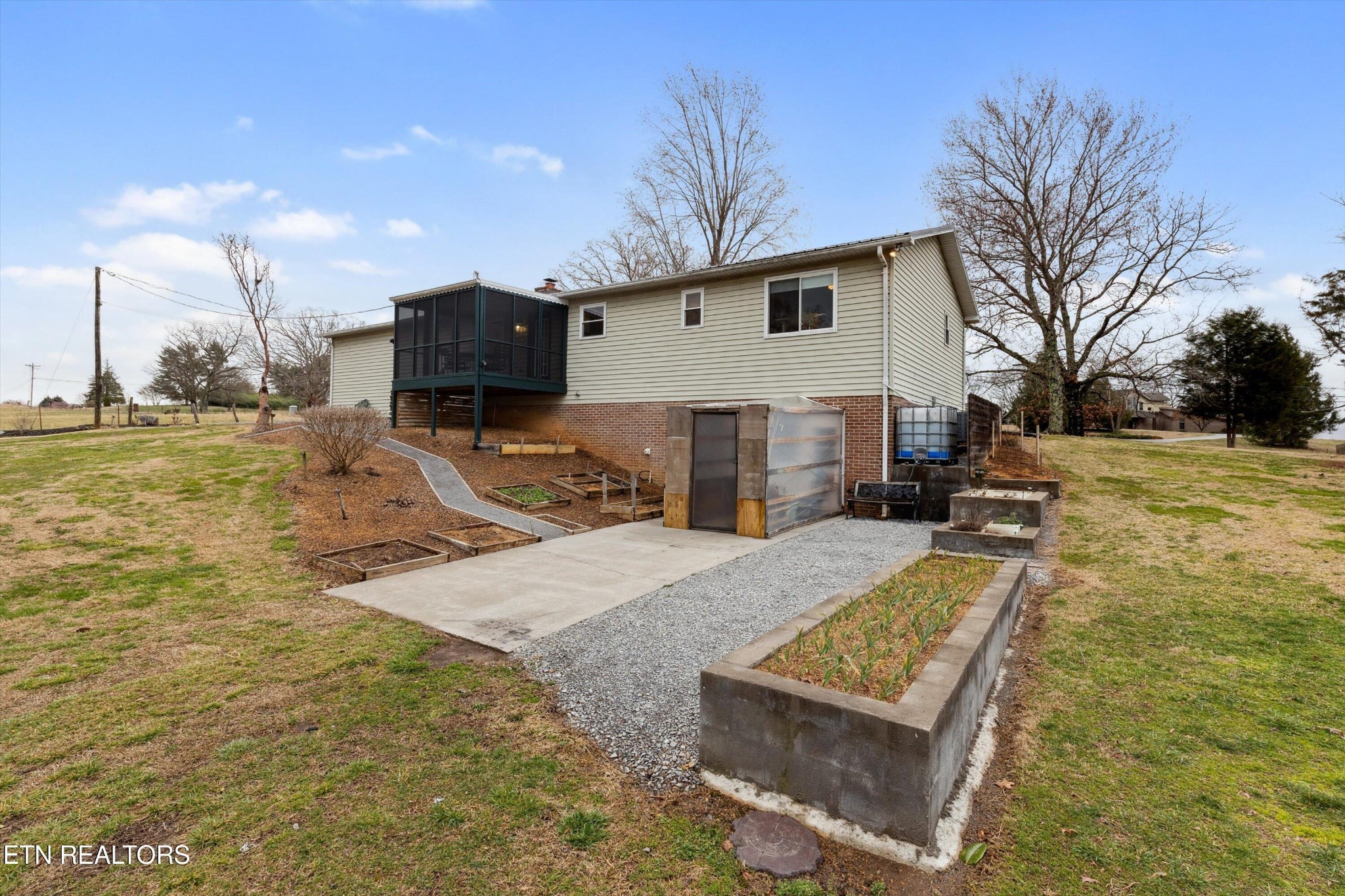3433 Old Niles Ferry Rd