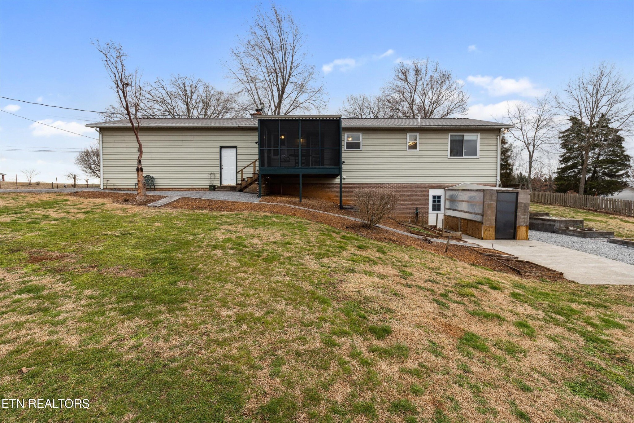3433 Old Niles Ferry Rd