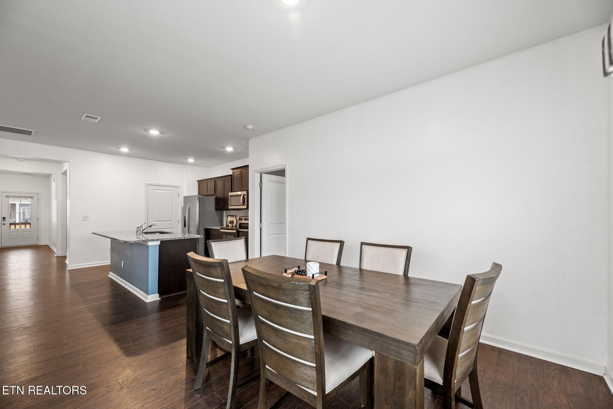 8128 Dennis Fox Lane