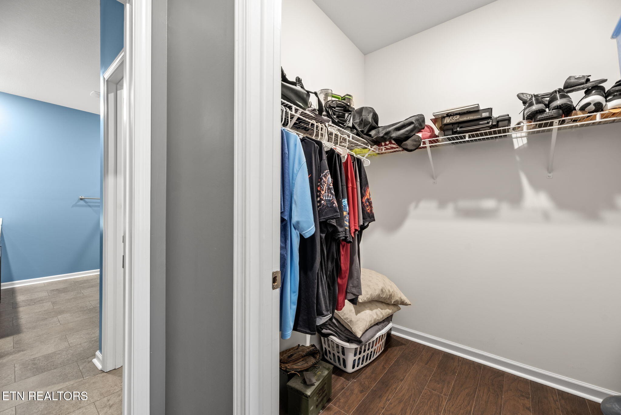 8128 Dennis Fox Lane