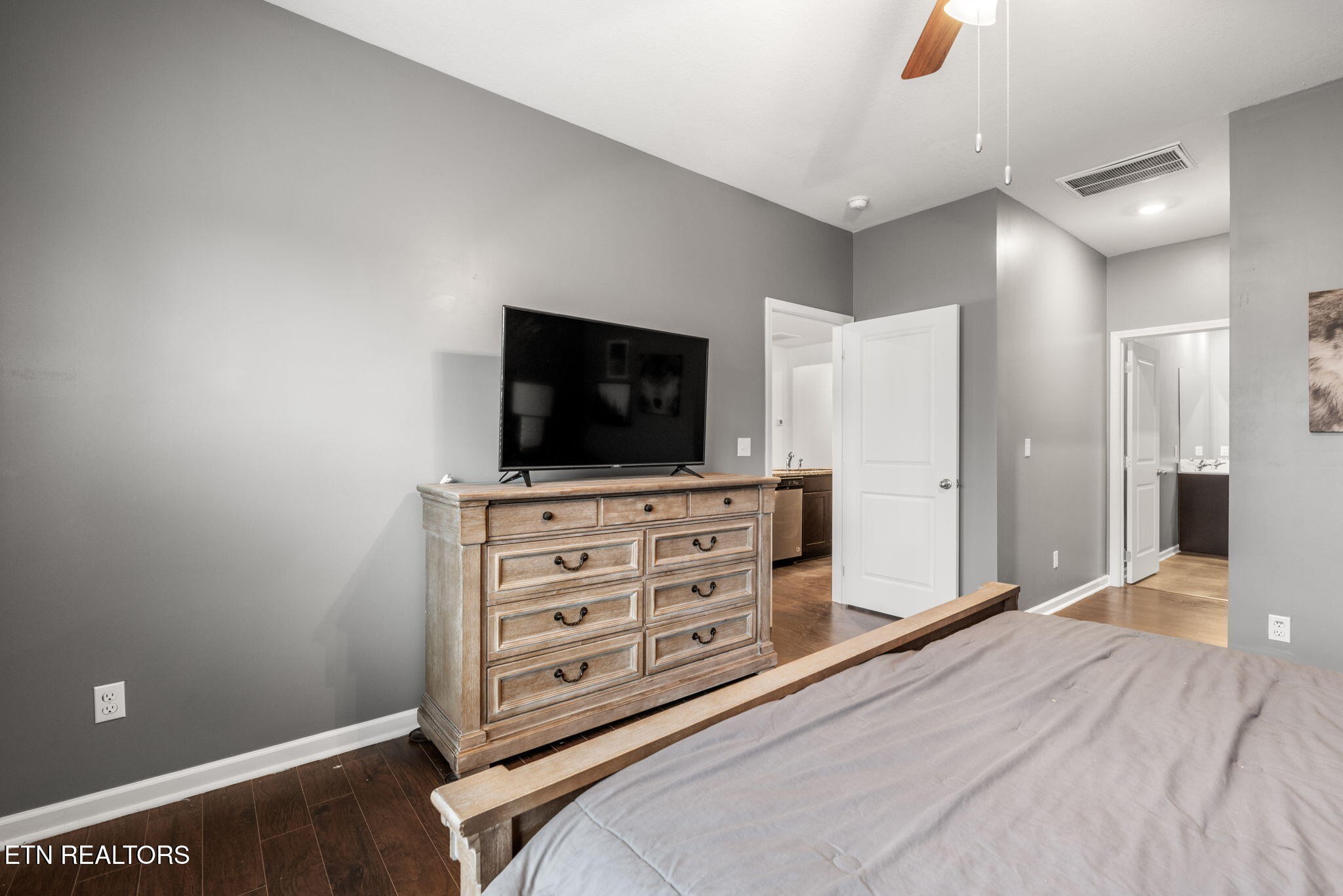 8128 Dennis Fox Lane