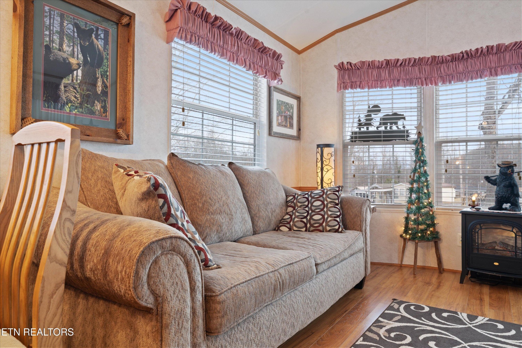 5355 E Parkway Unit: 102