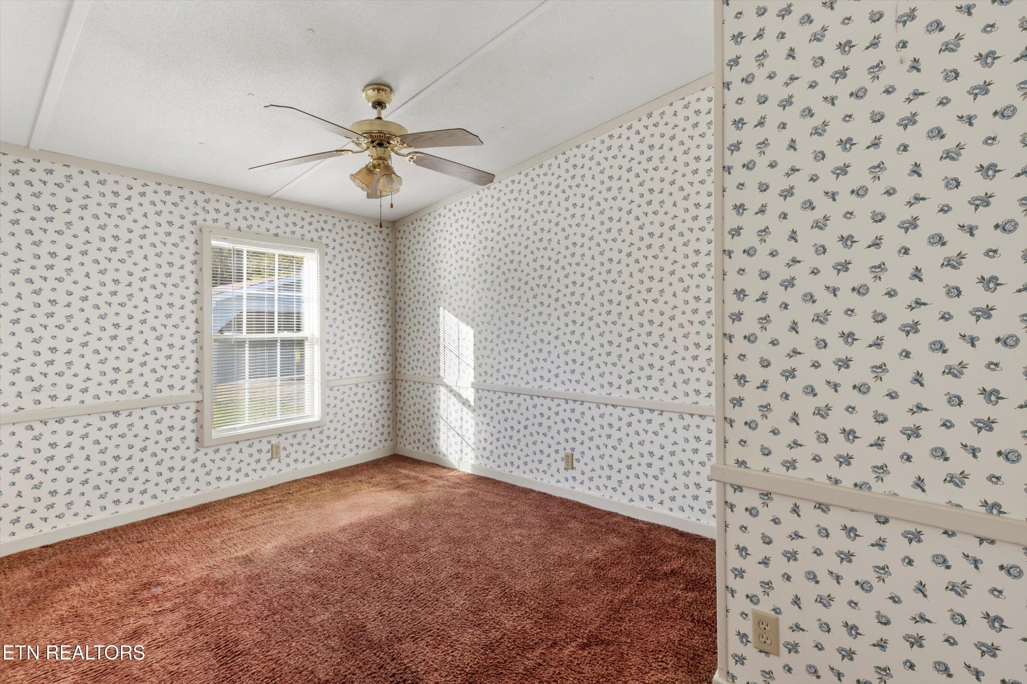 724 Debbie Drive