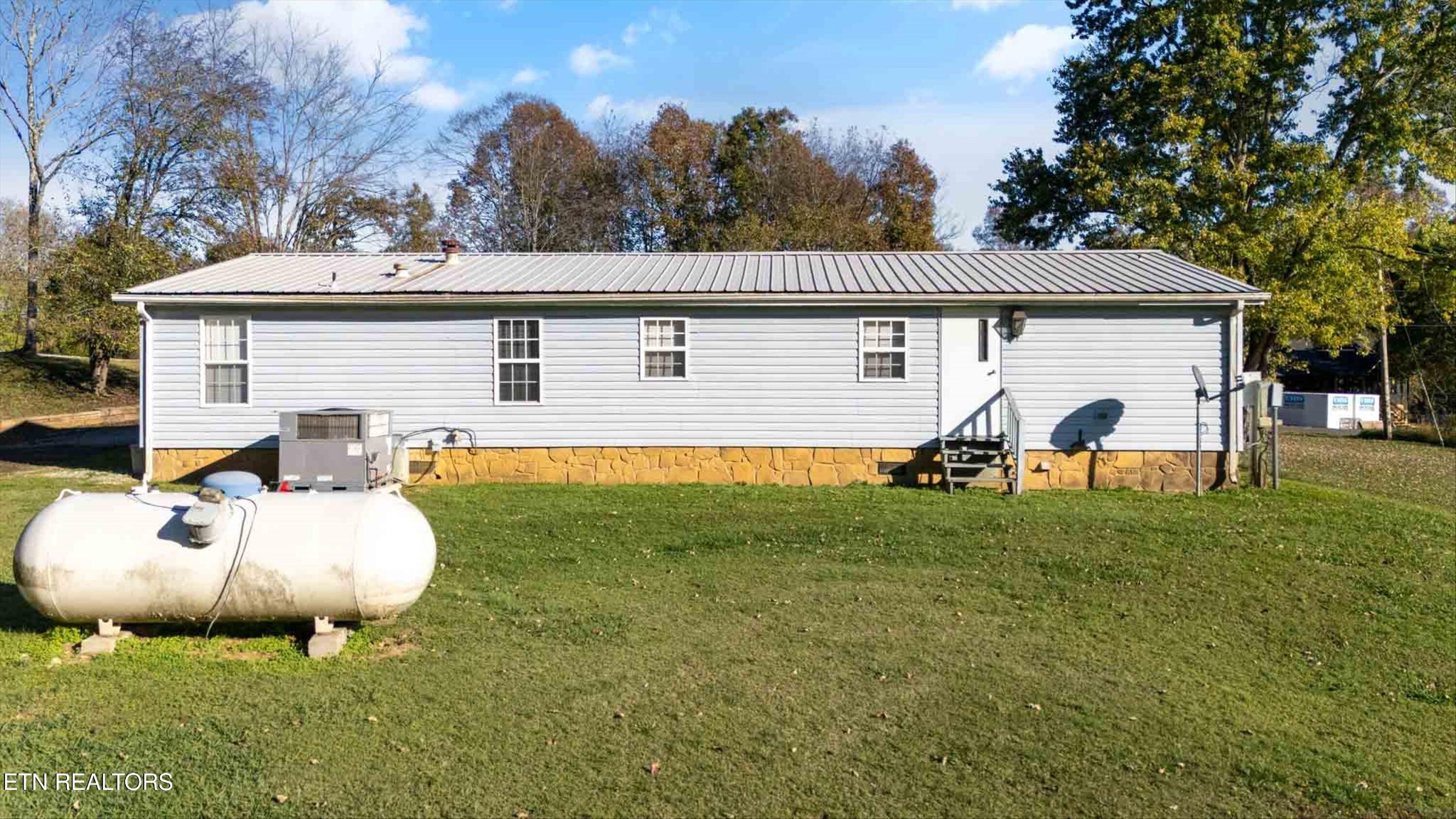 724 Debbie Drive