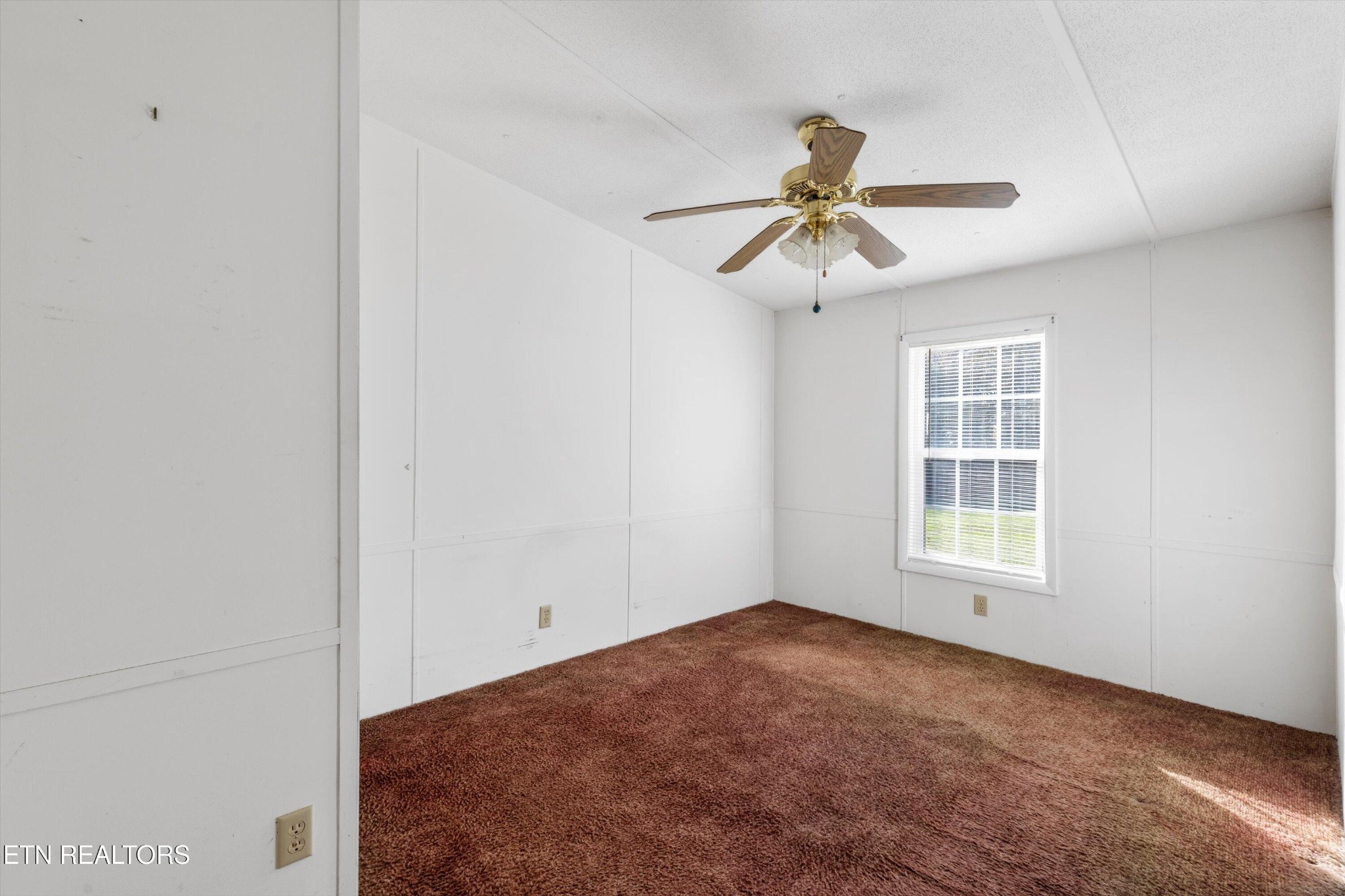 724 Debbie Drive