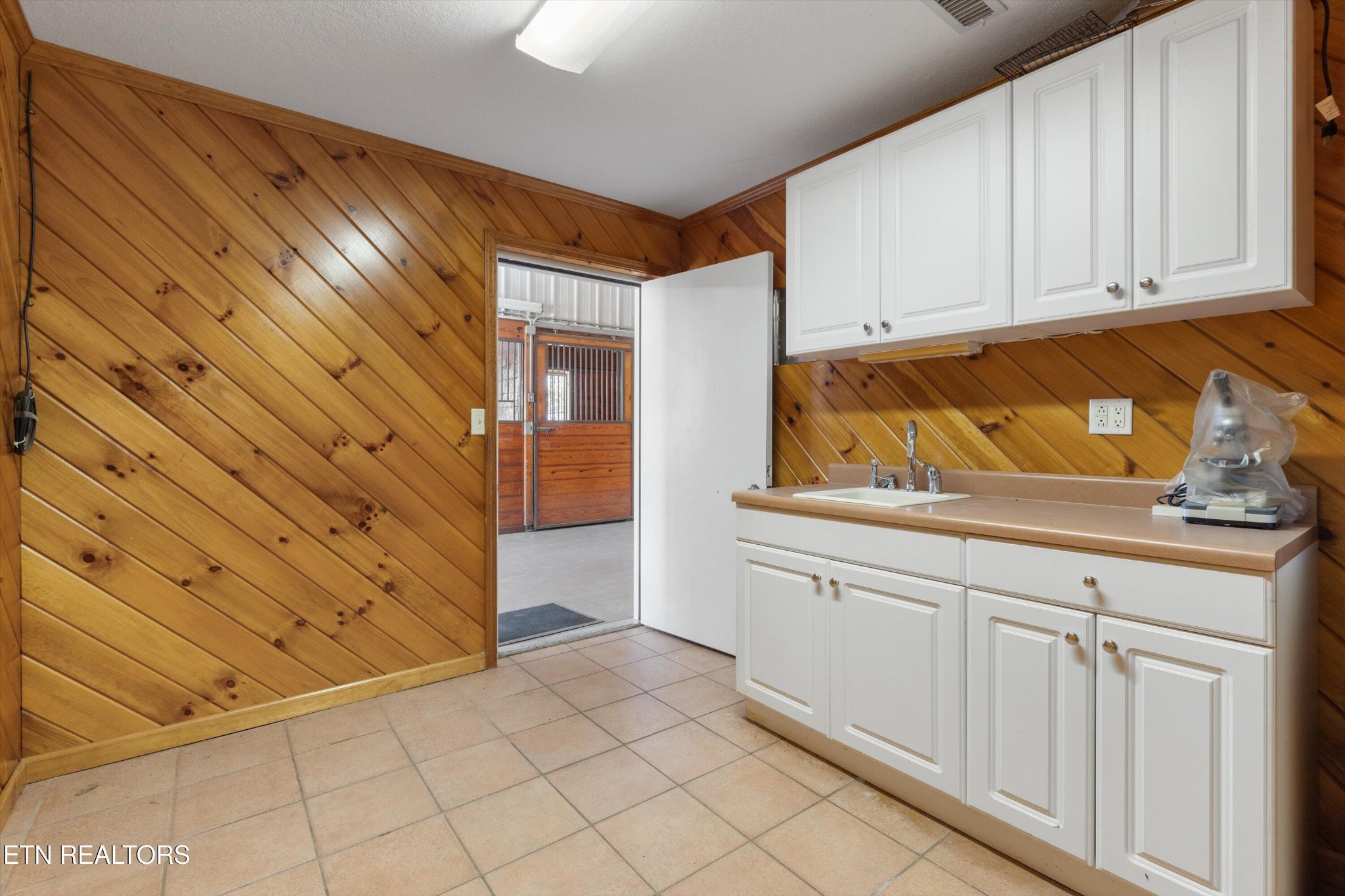 3200 Peterson Rd