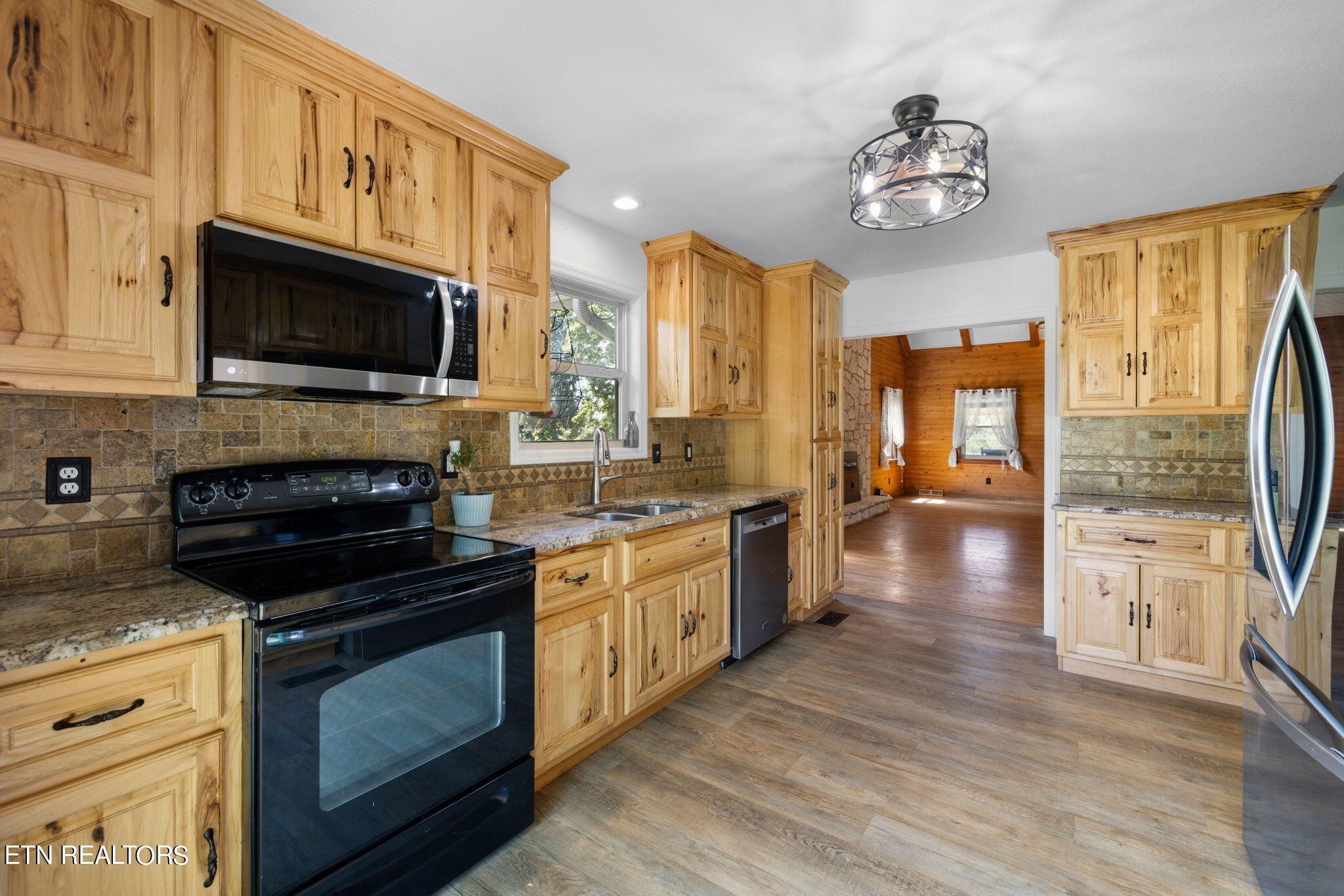 784 New Hope Loop