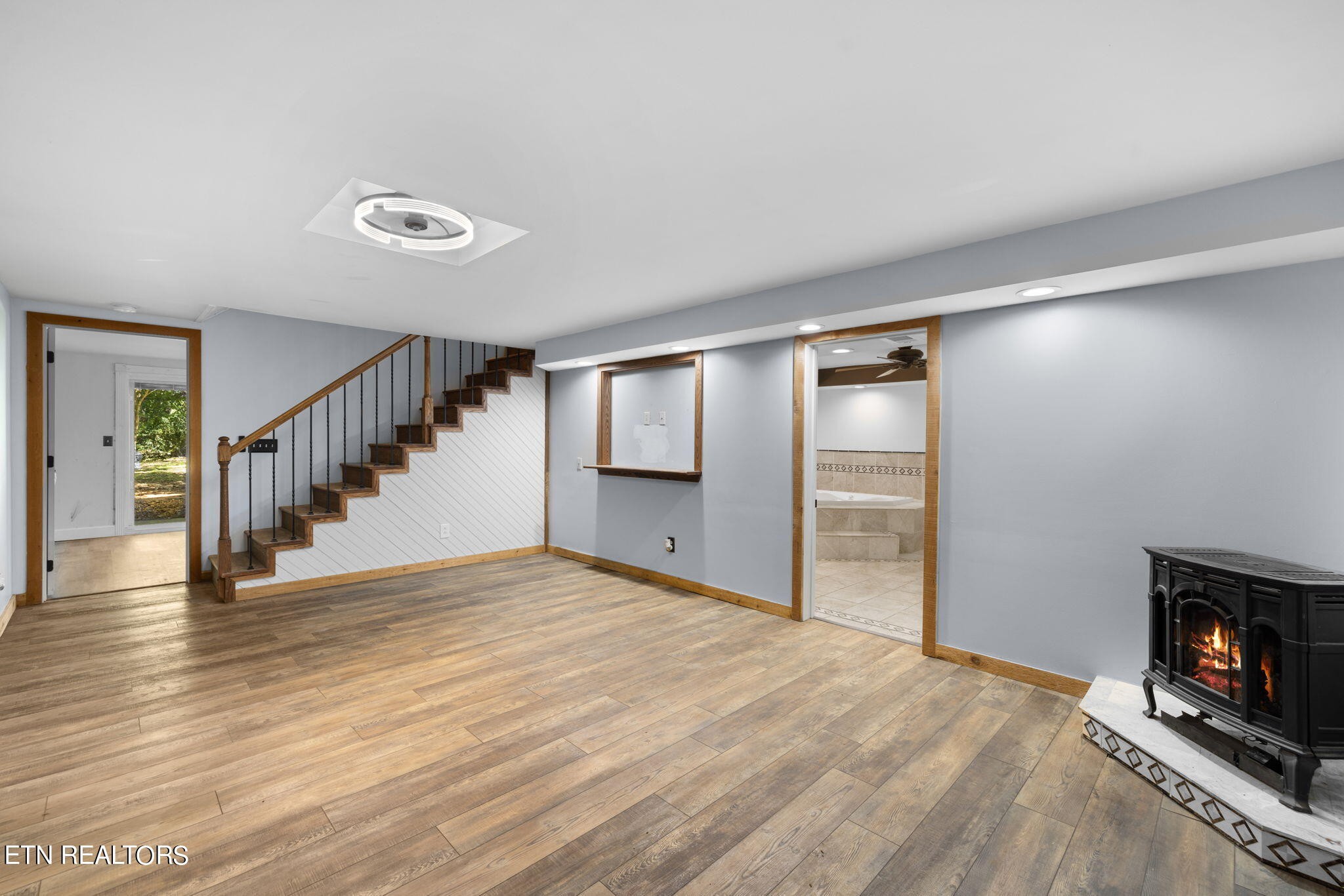 784 New Hope Loop