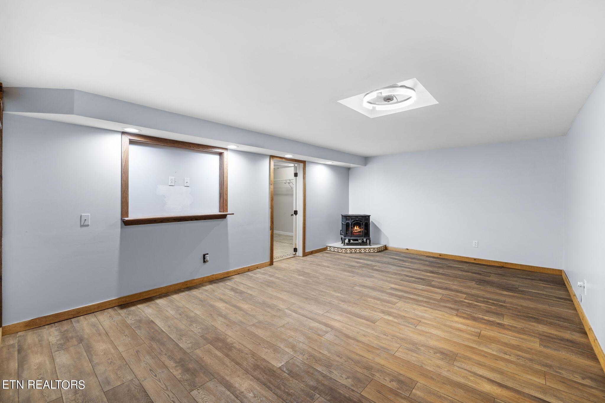 784 New Hope Loop