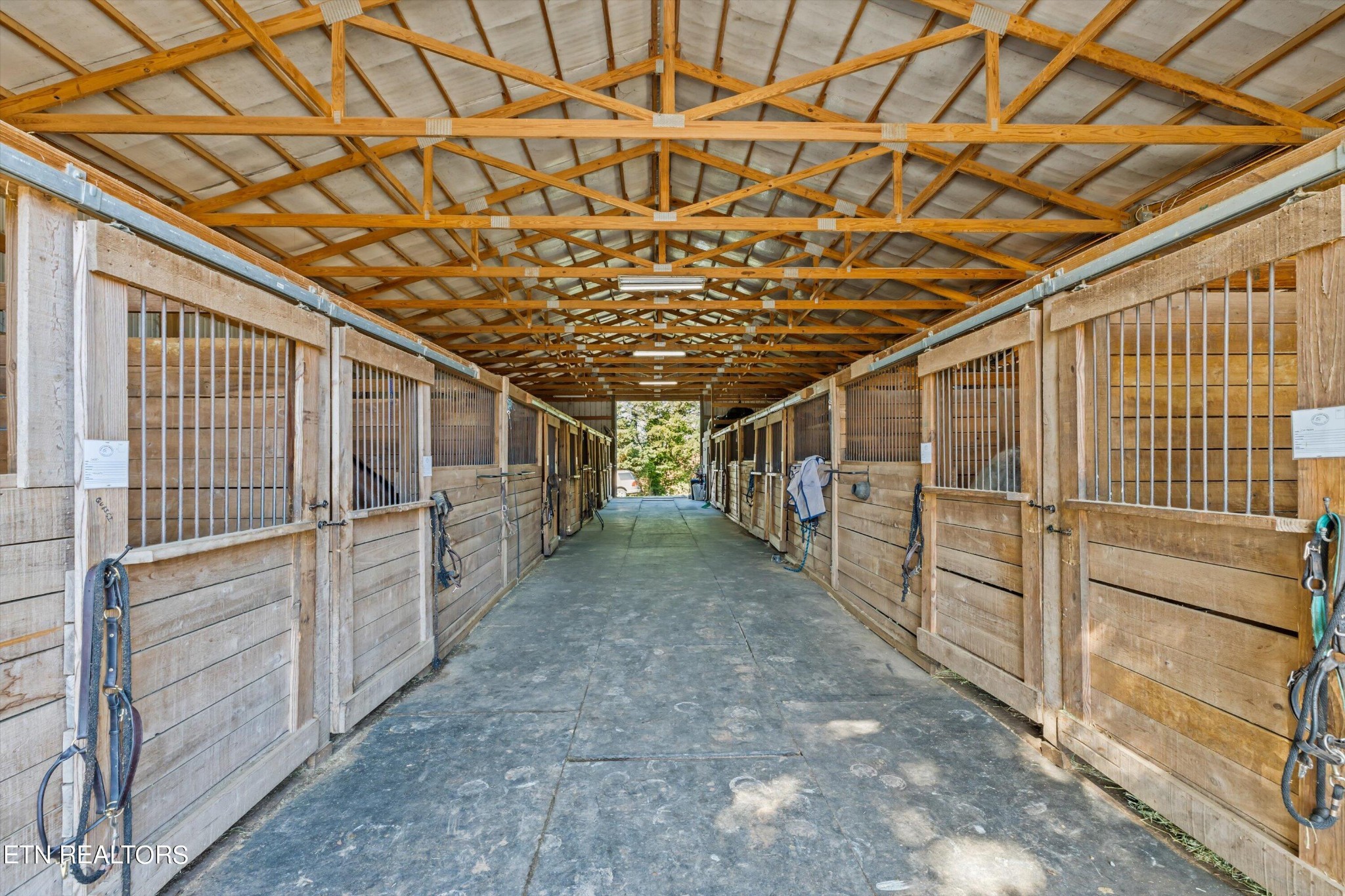2304 W Gallaher Ferry Rd