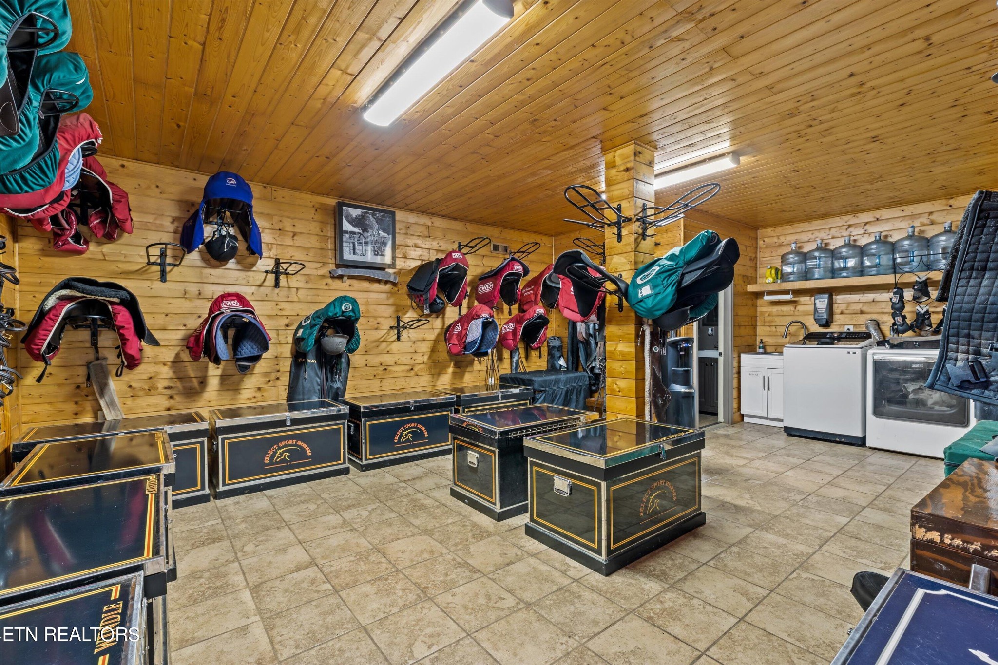 2304 W Gallaher Ferry Rd