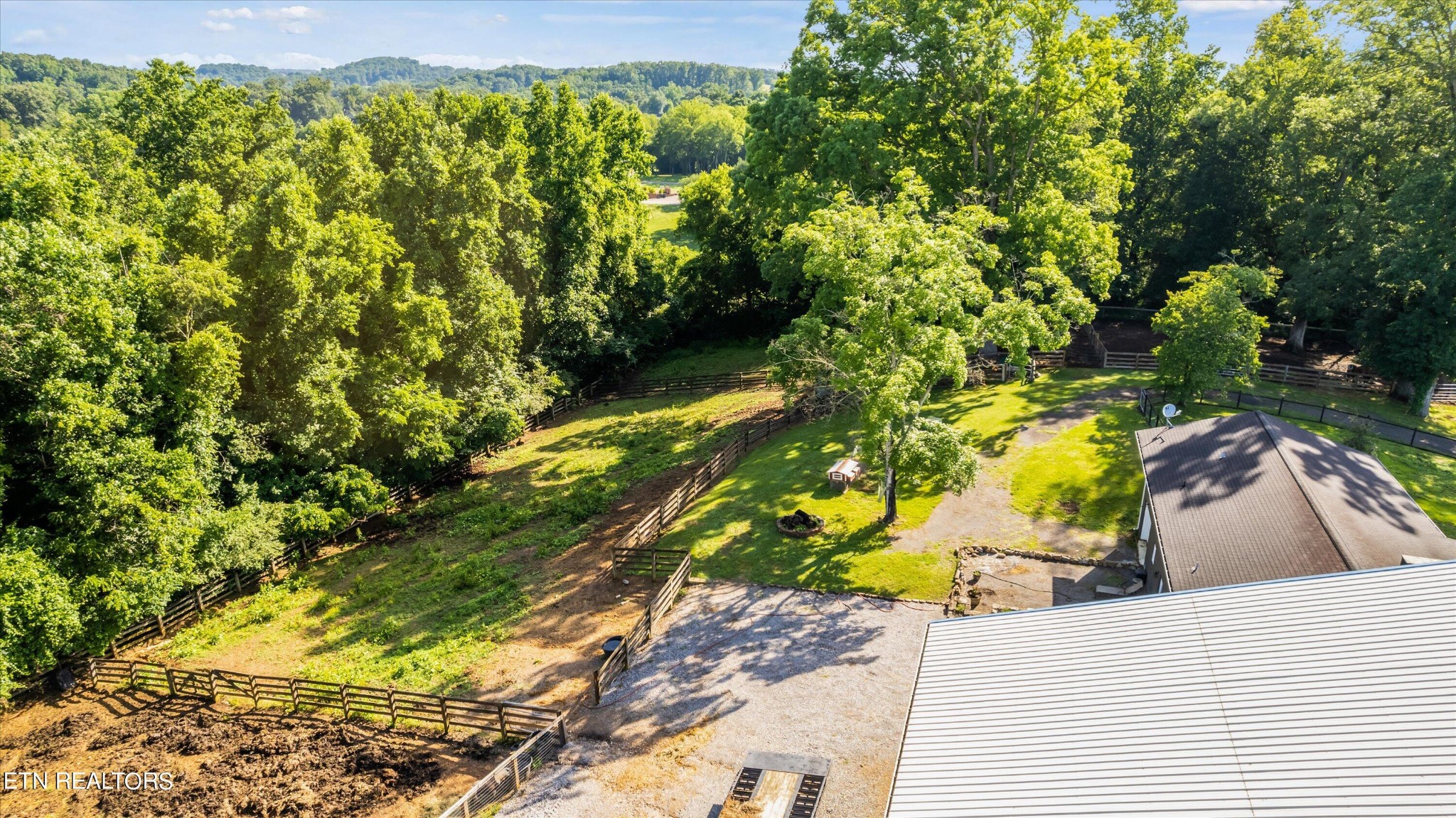 2304 W Gallaher Ferry Rd