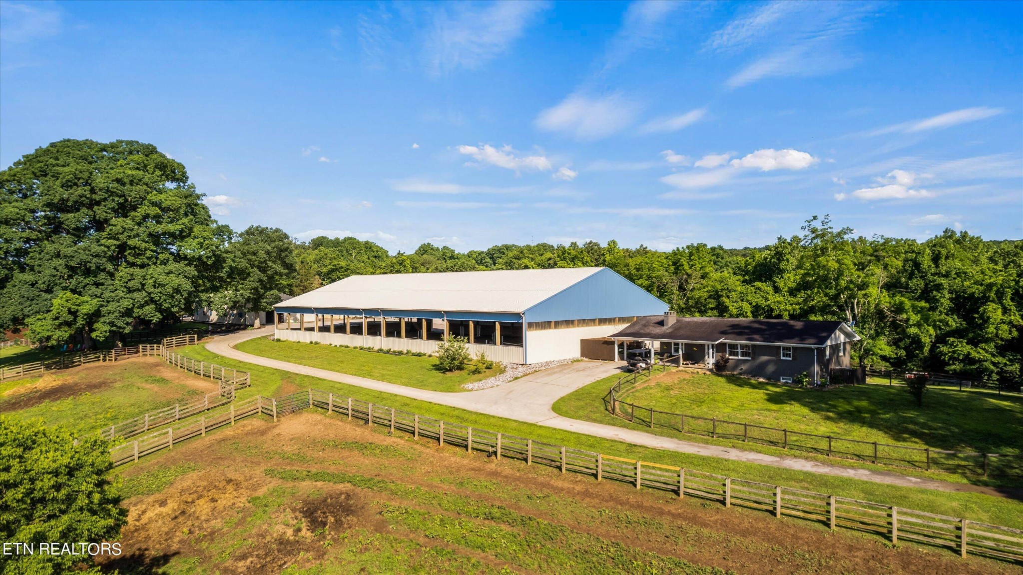 2304 W Gallaher Ferry Rd