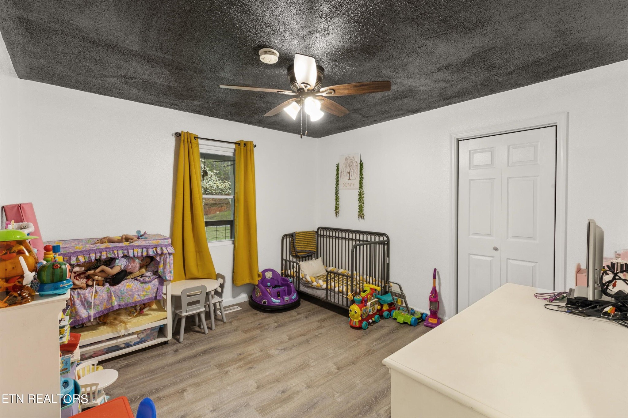 188 Old Holderford Rd