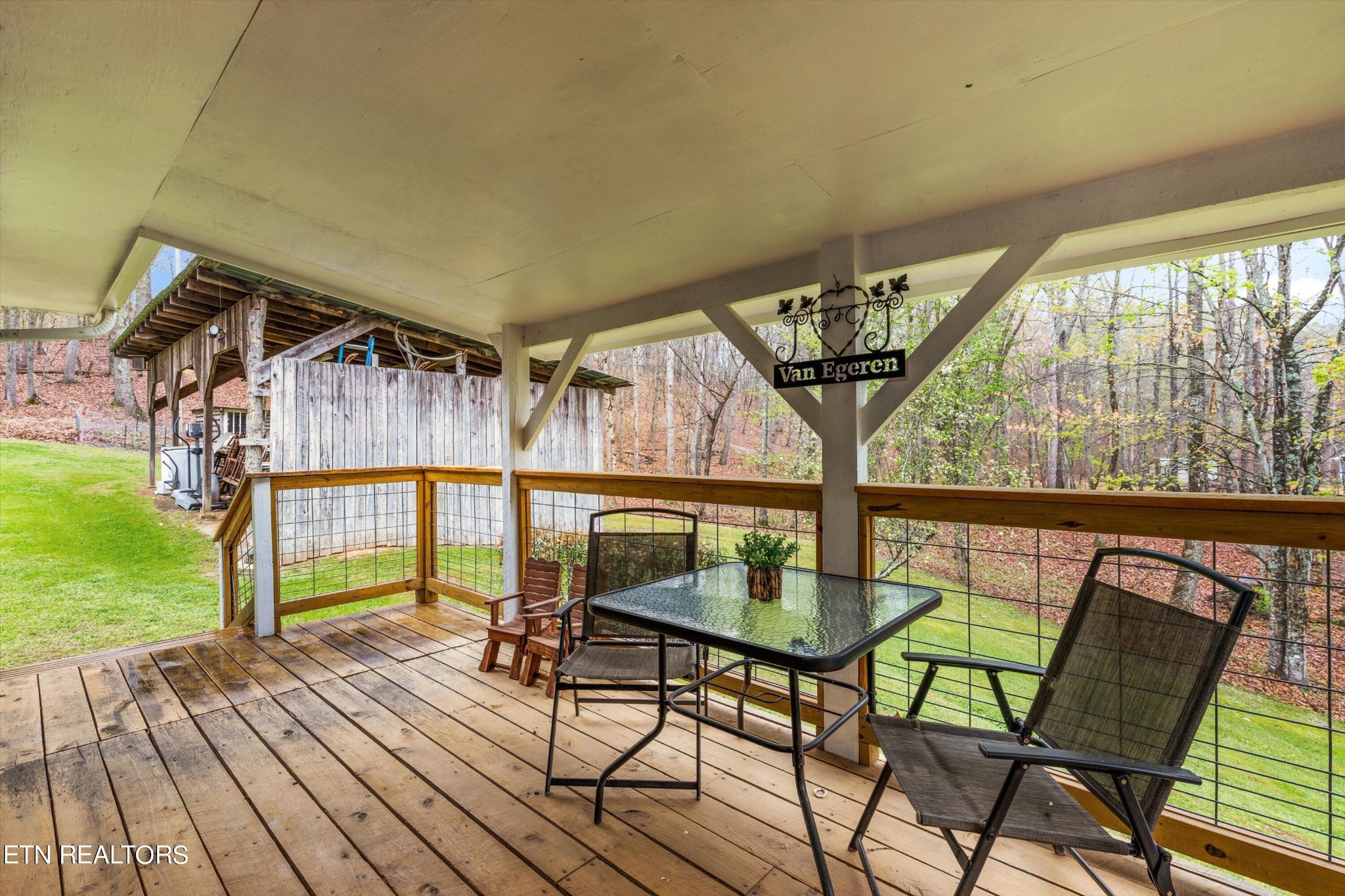 188 Old Holderford Rd