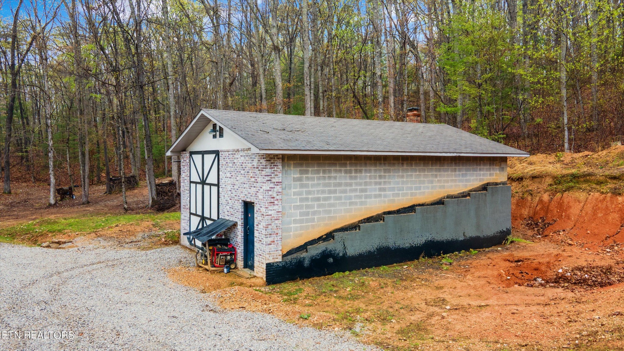 188 Old Holderford Rd