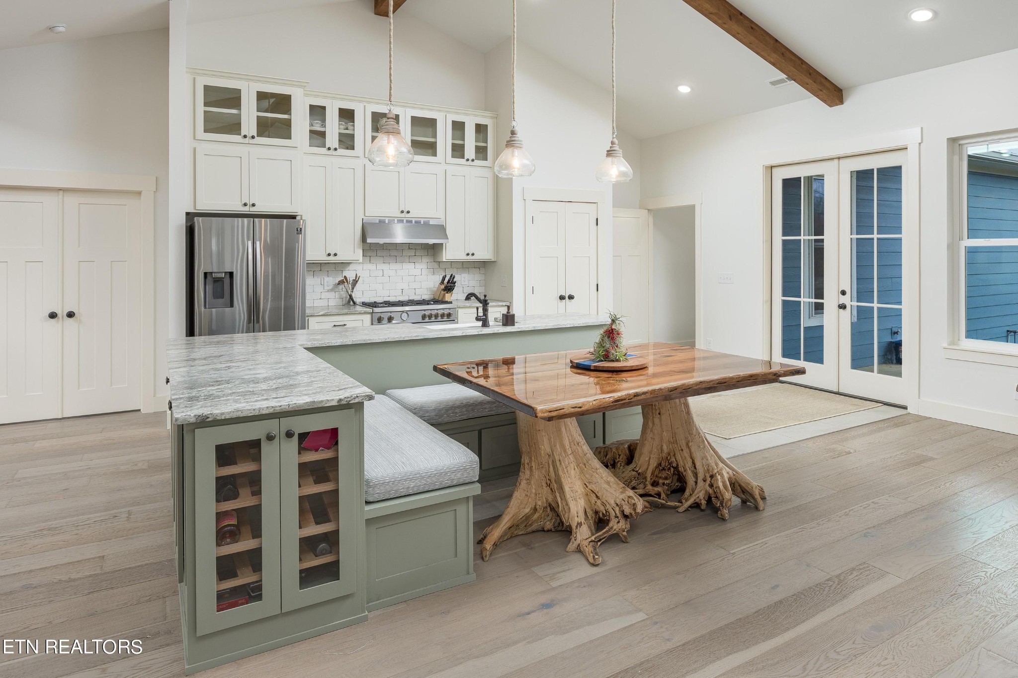 2923 Mowbray Pike