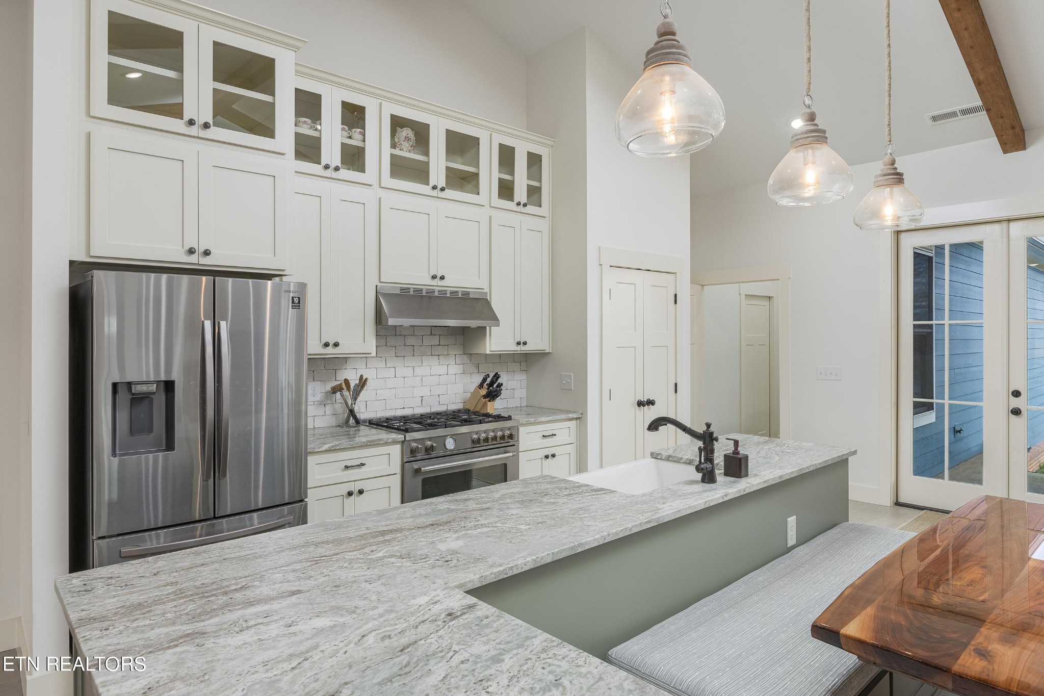 2923 Mowbray Pike