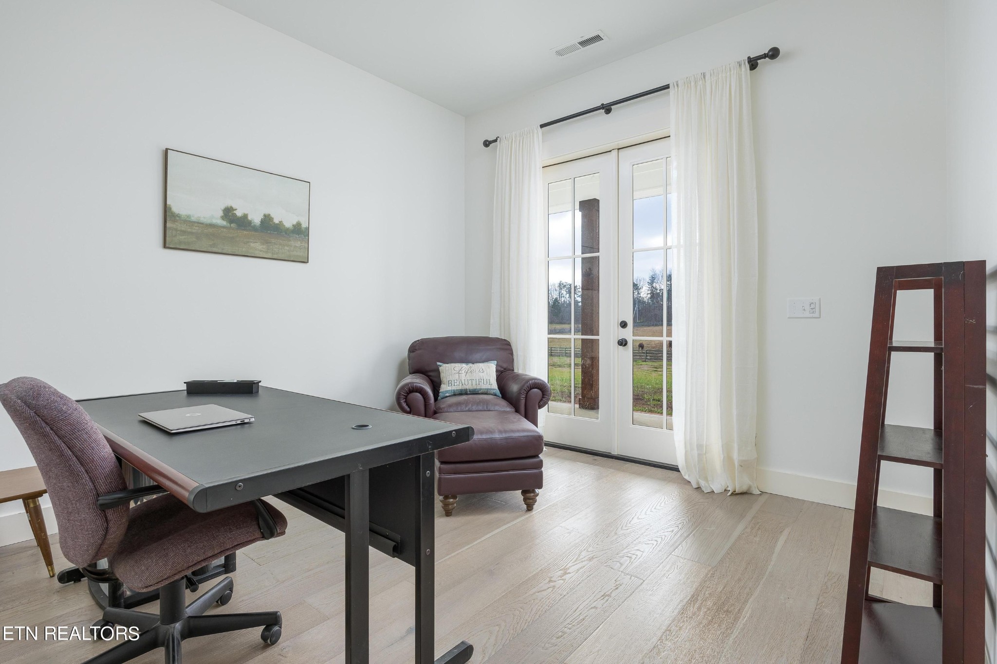 2923 Mowbray Pike