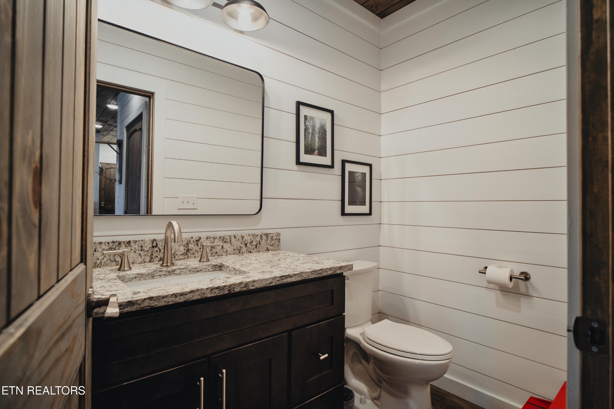 633 Pinecrest Drive