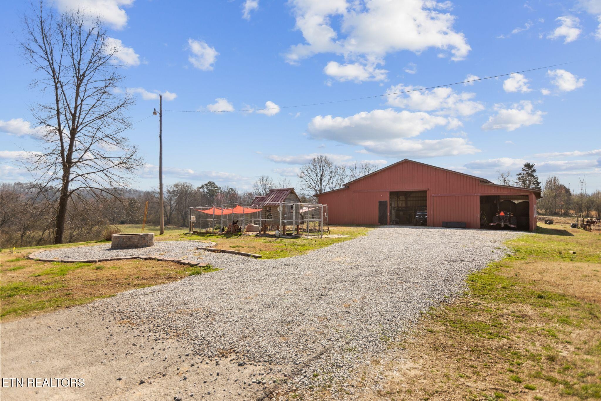 786 Swan Pond Circle Rd