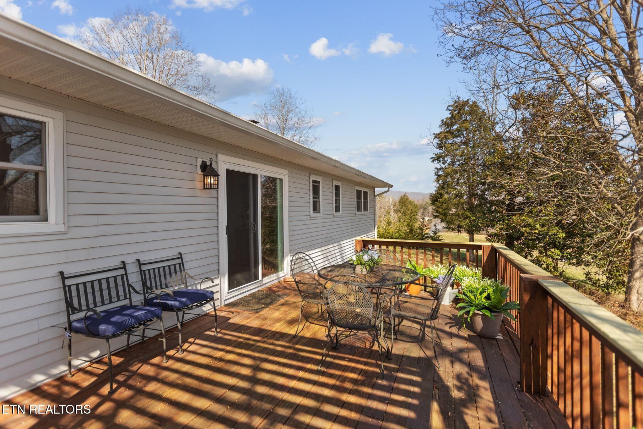 786 Swan Pond Circle Rd