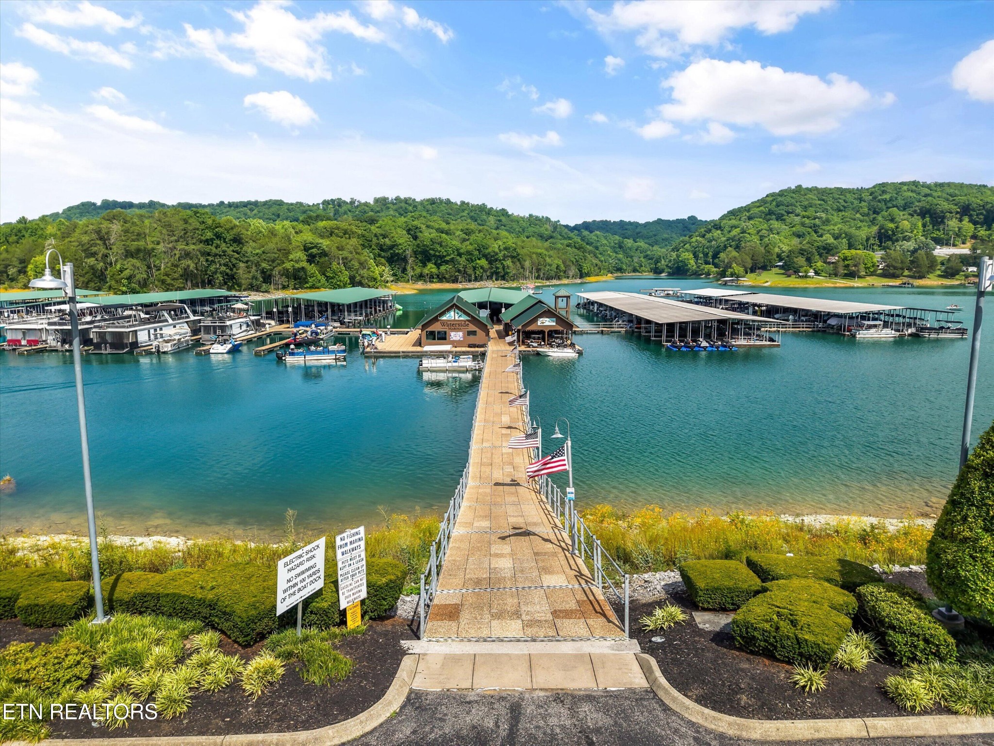224 Oak Rd