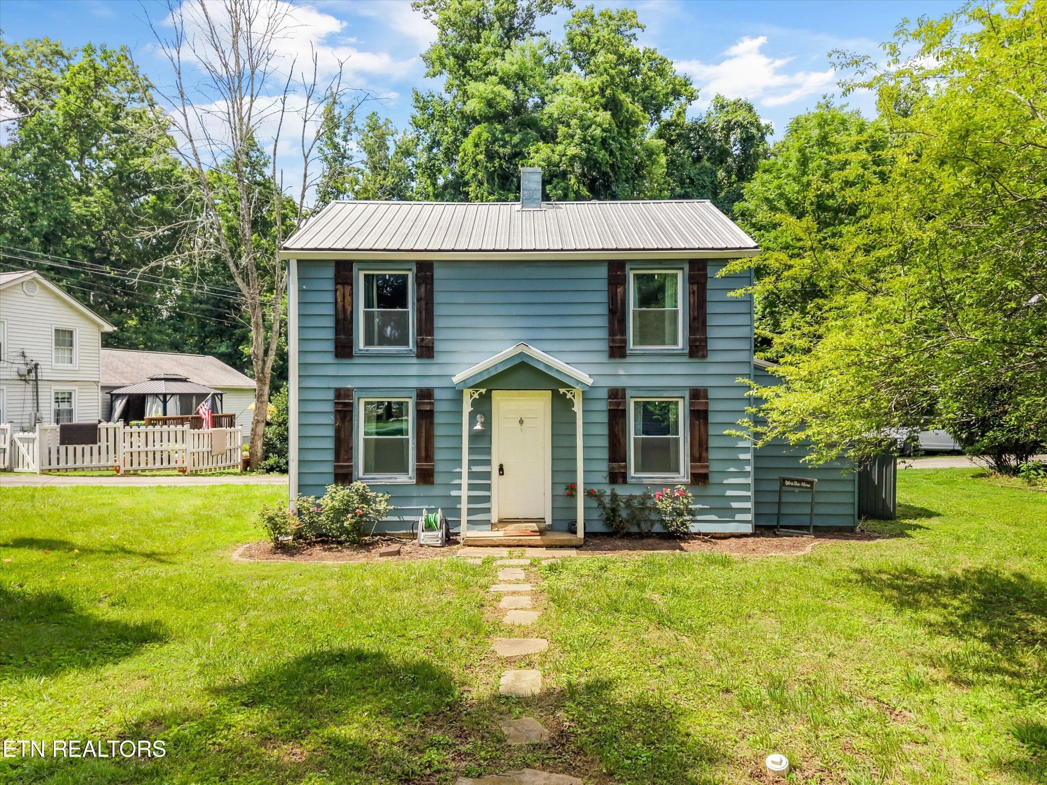 224 Oak Rd