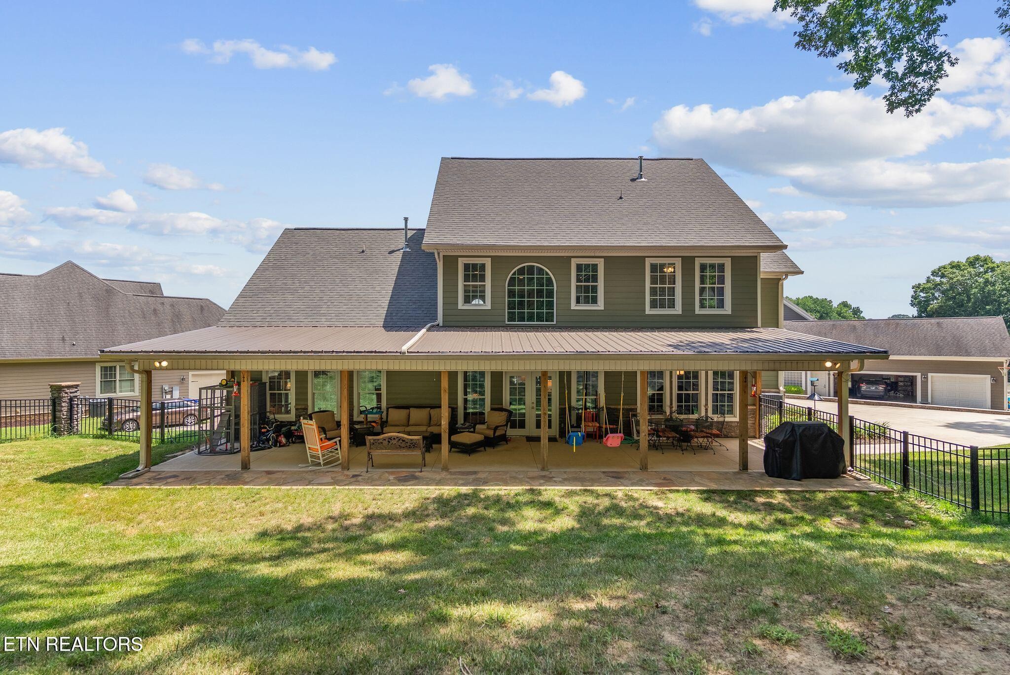 3045 Port Royal Lane