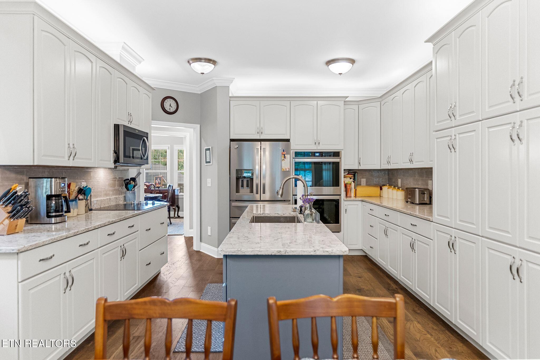 3045 Port Royal Lane