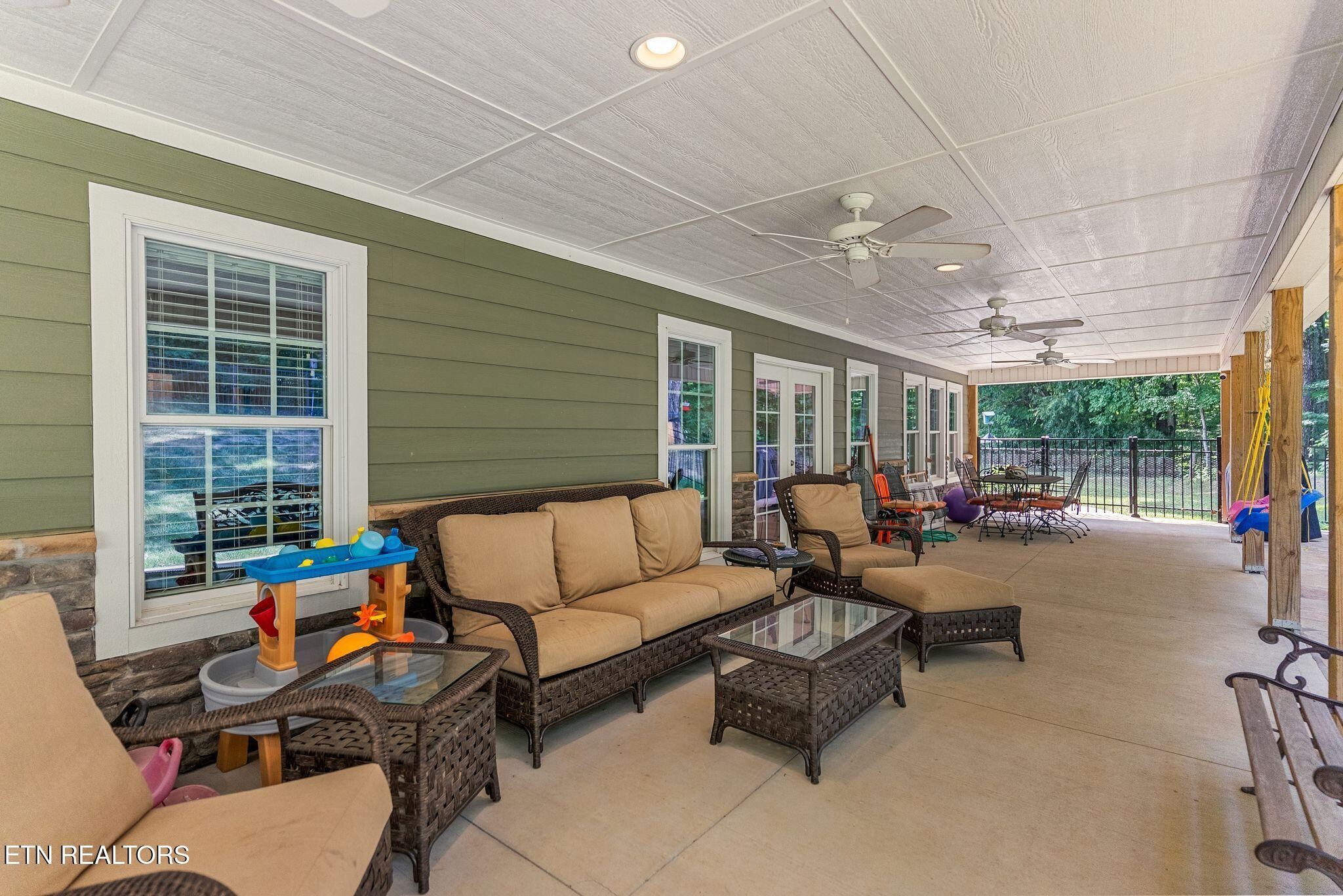 3045 Port Royal Lane