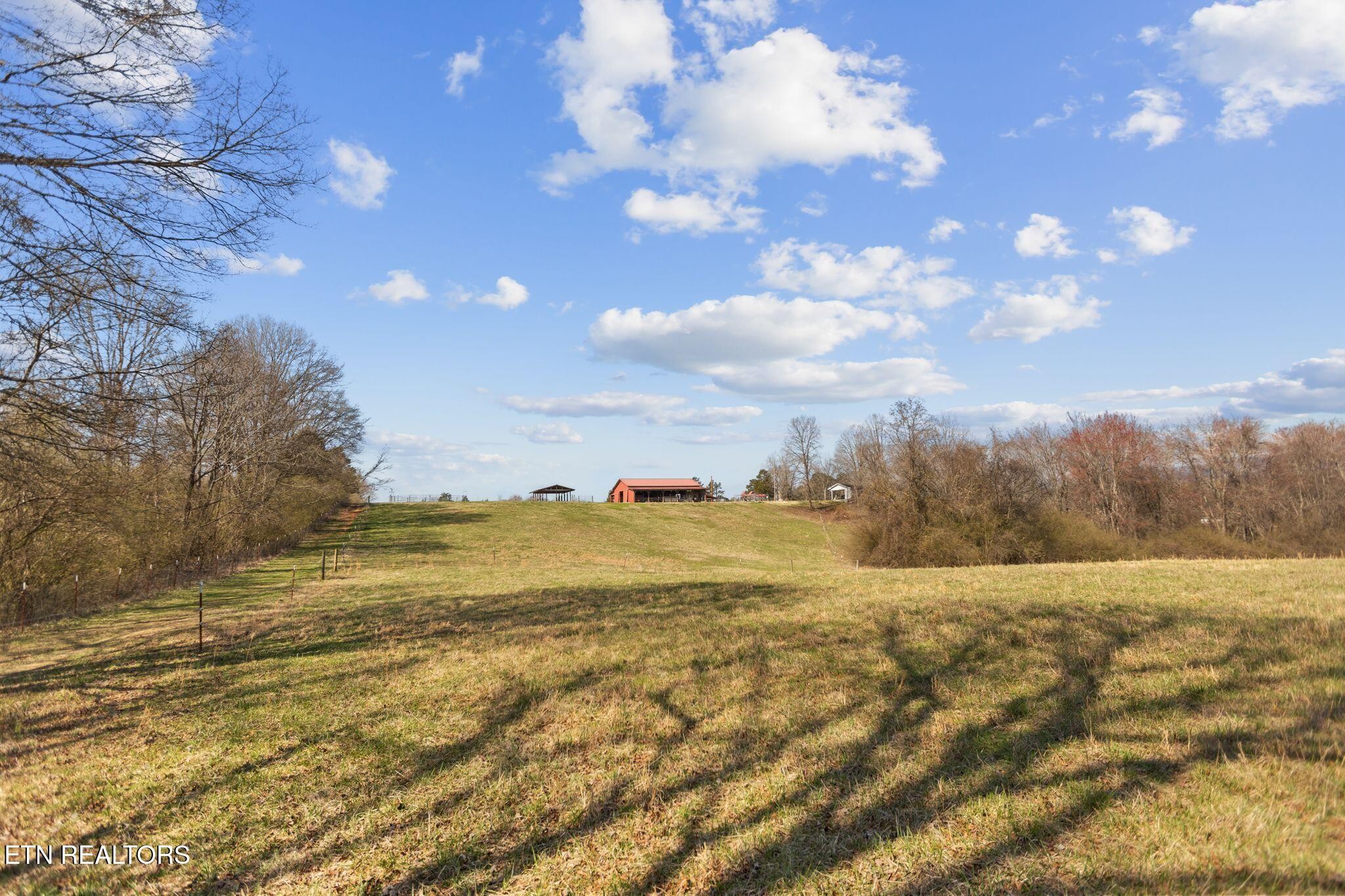 2718 Swan Pond Circle Rd