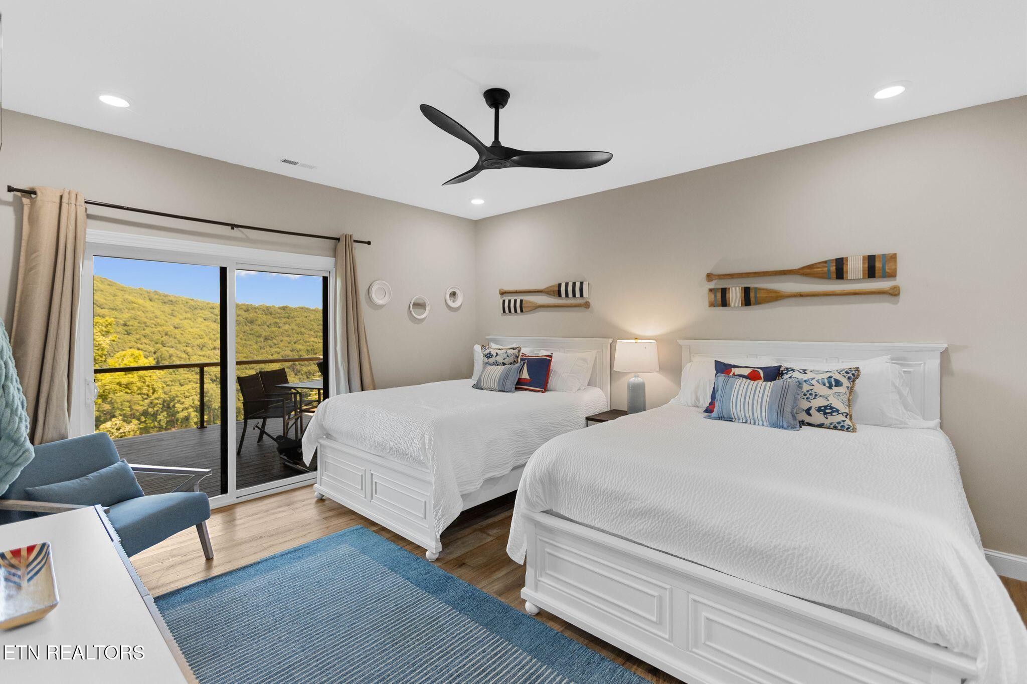 552 Fox Ridge Lane