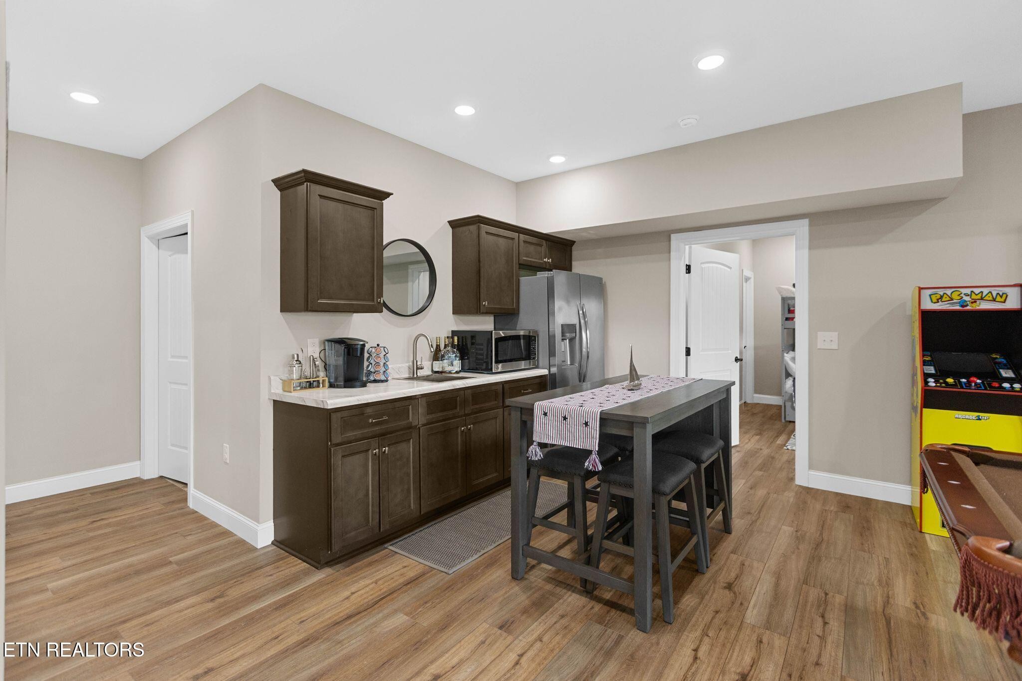 552 Fox Ridge Lane
