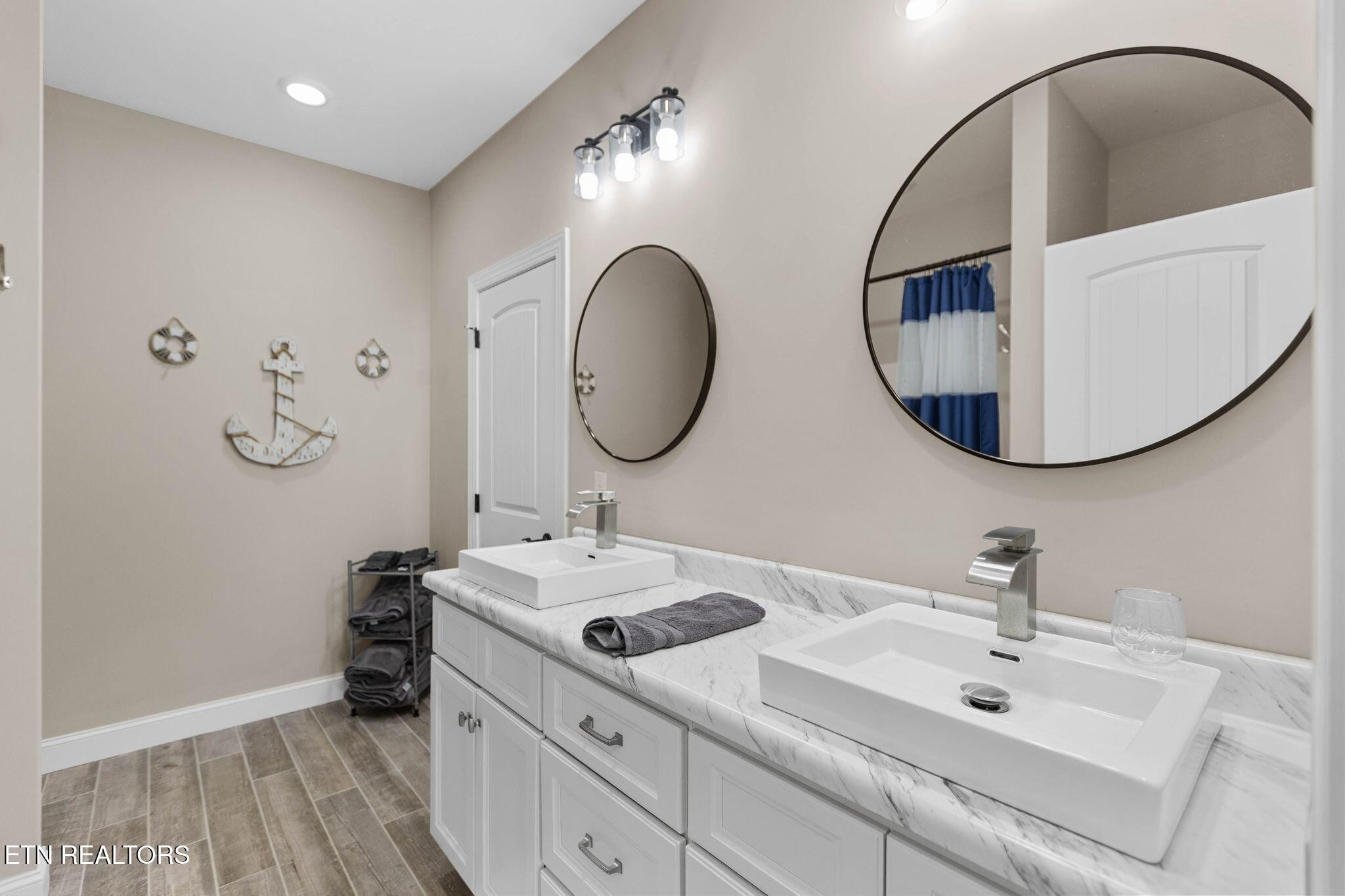 552 Fox Ridge Lane