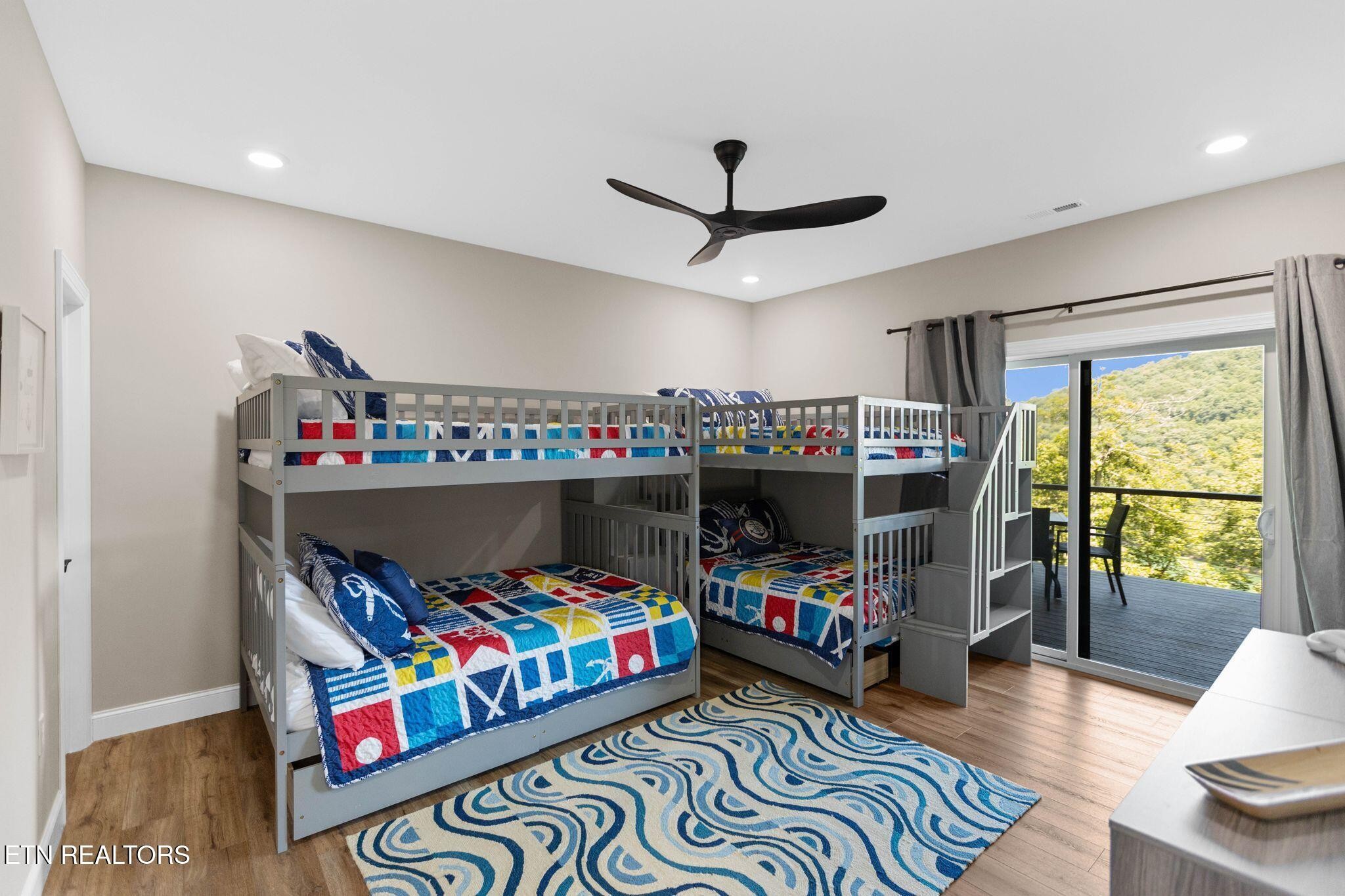 552 Fox Ridge Lane
