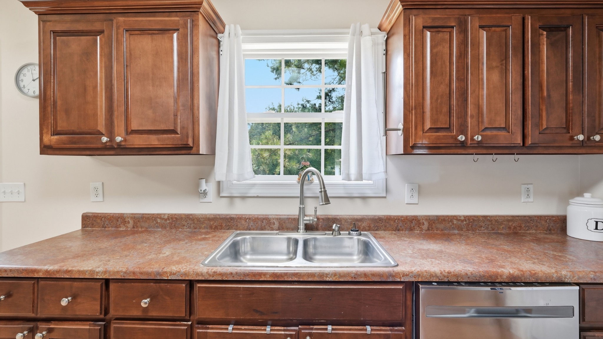 2428 Anes Station Rd
