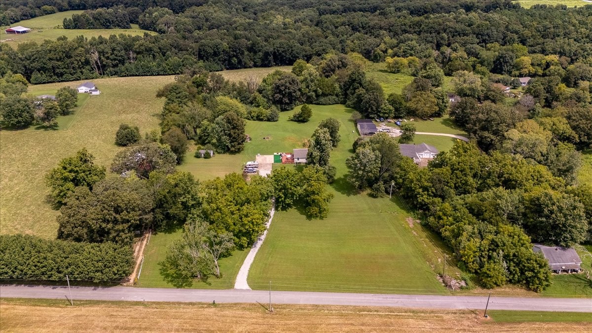 527 Clax Branch Rd