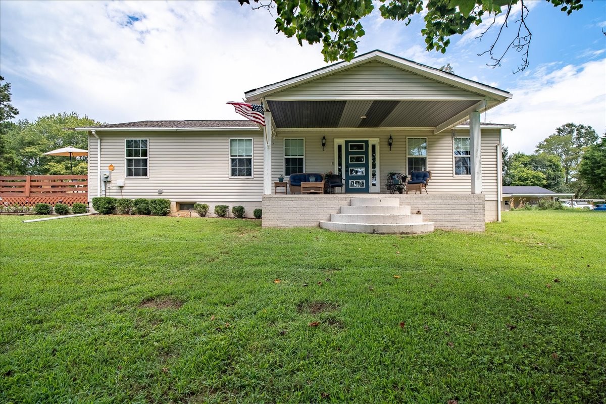 527 Clax Branch Rd
