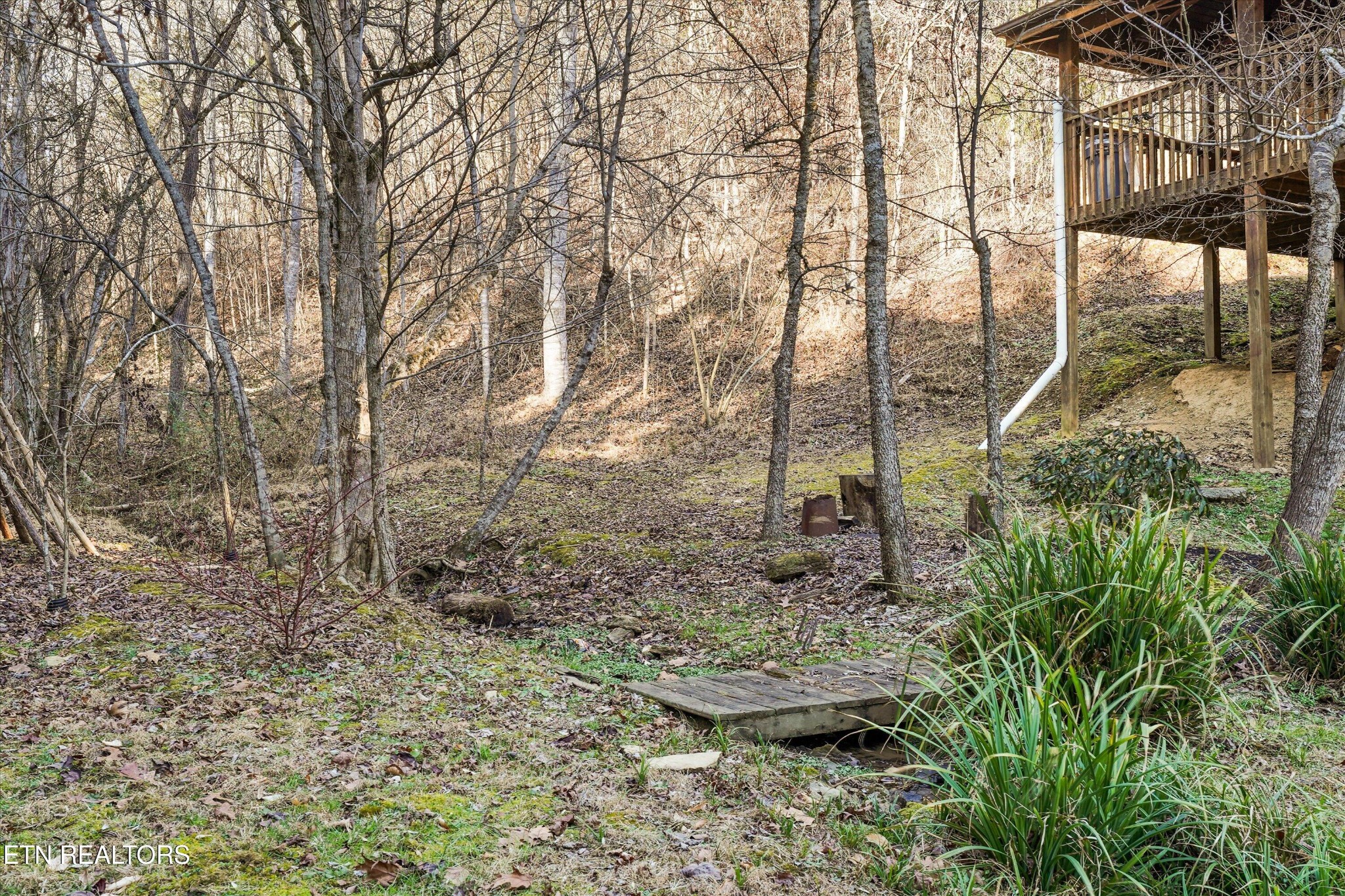 1627 Eagle Springs Rd