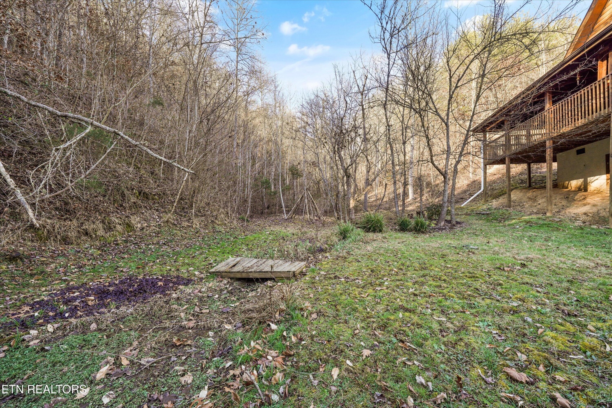 1627 Eagle Springs Rd
