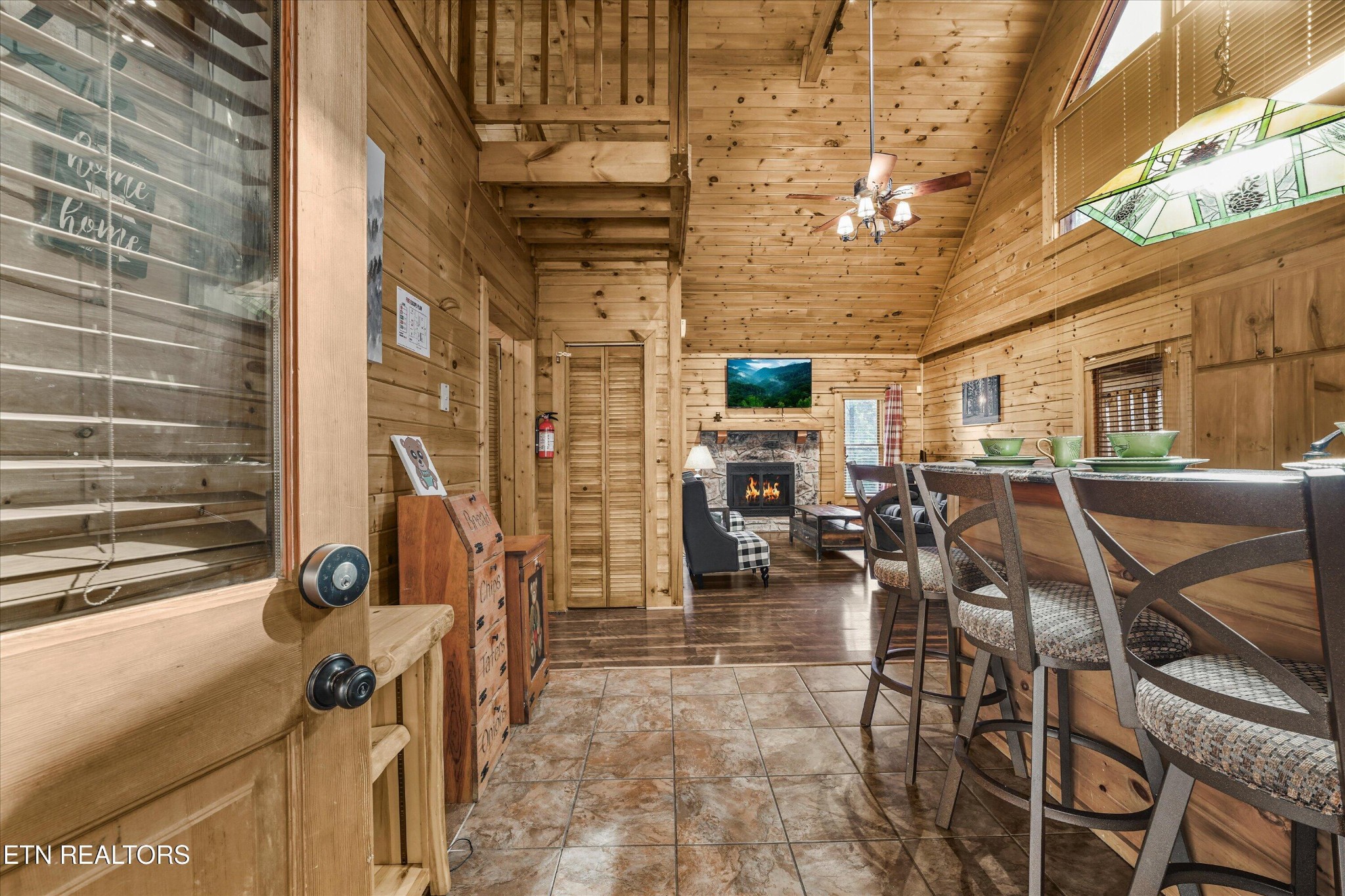1627 Eagle Springs Rd