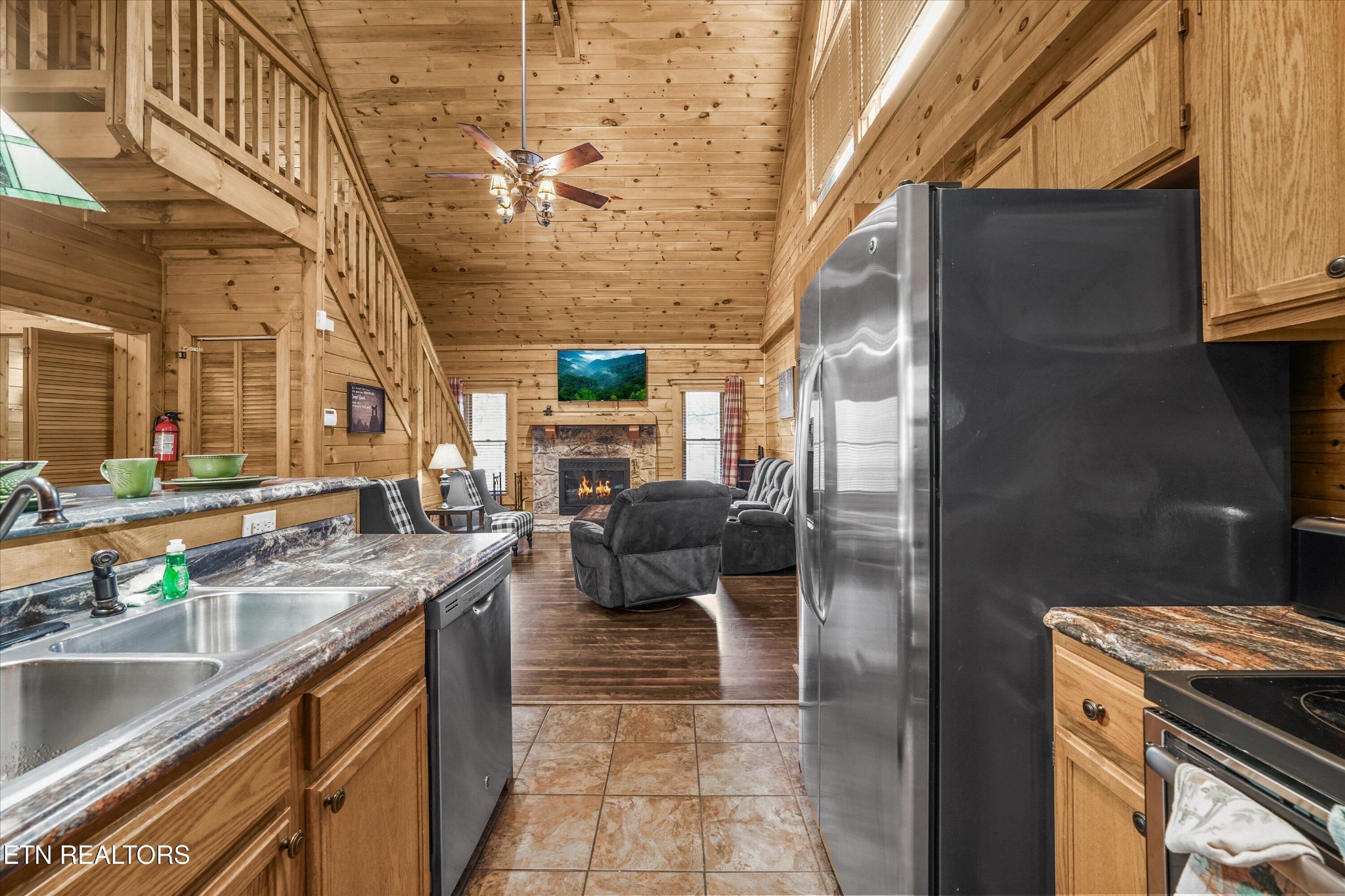 1627 Eagle Springs Rd